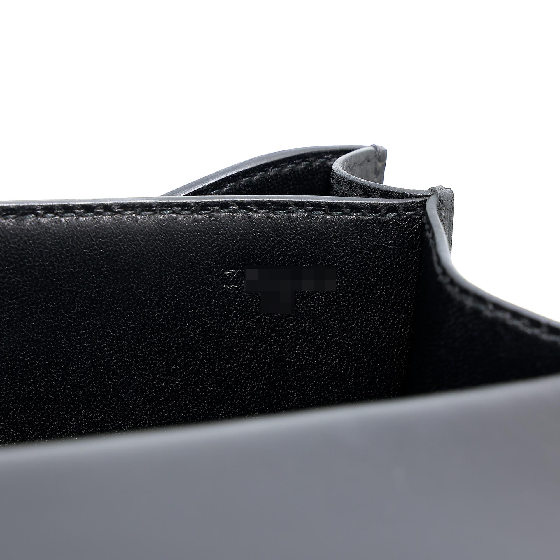 Very Good ( Rank A) HERMÈS Constance Mini Black (89) Tadelakt Gold hardware Z (2021) - 28