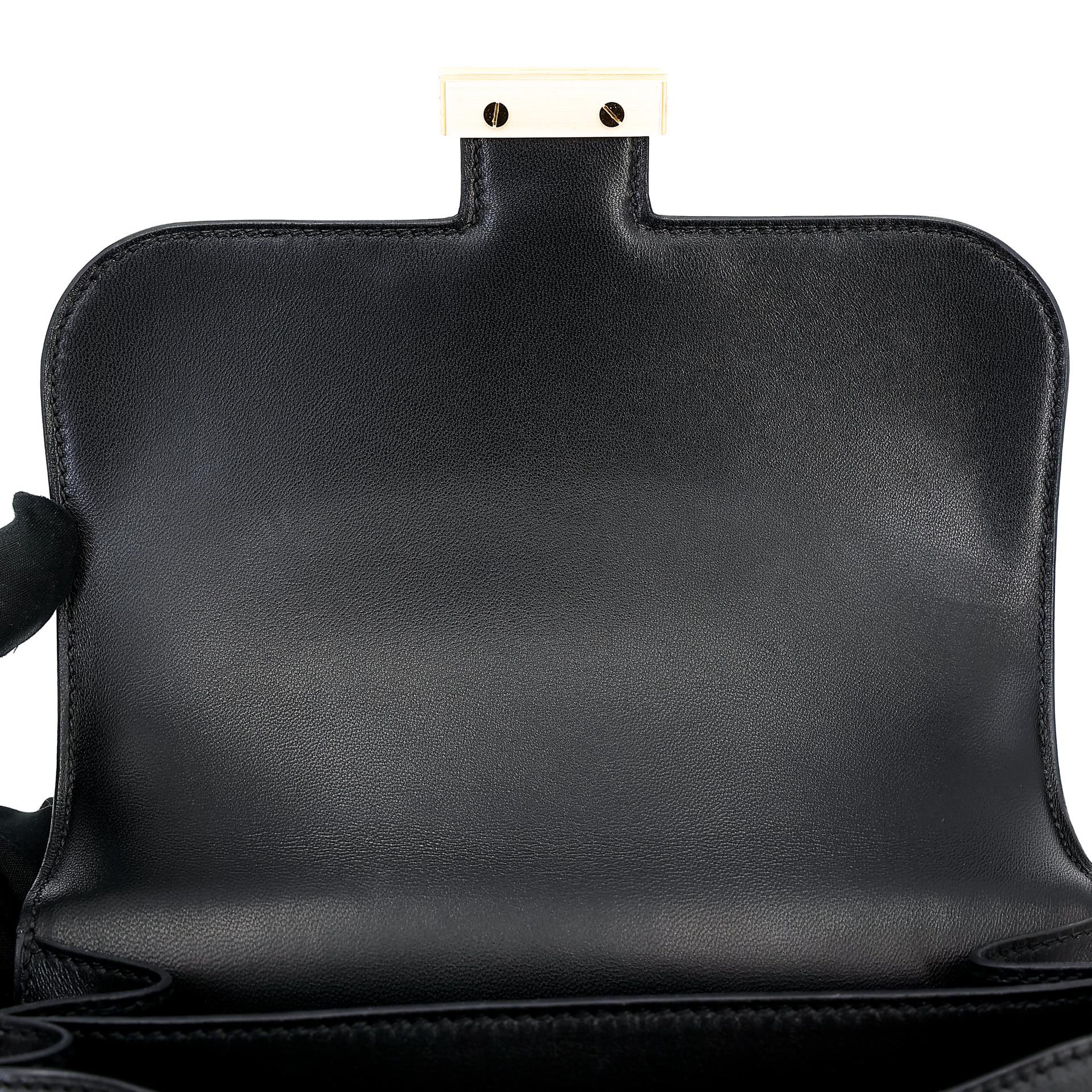 Very Good ( Rank A) HERMÈS Constance Mini Black (89) Tadelakt Gold hardware Z (2021) - 17