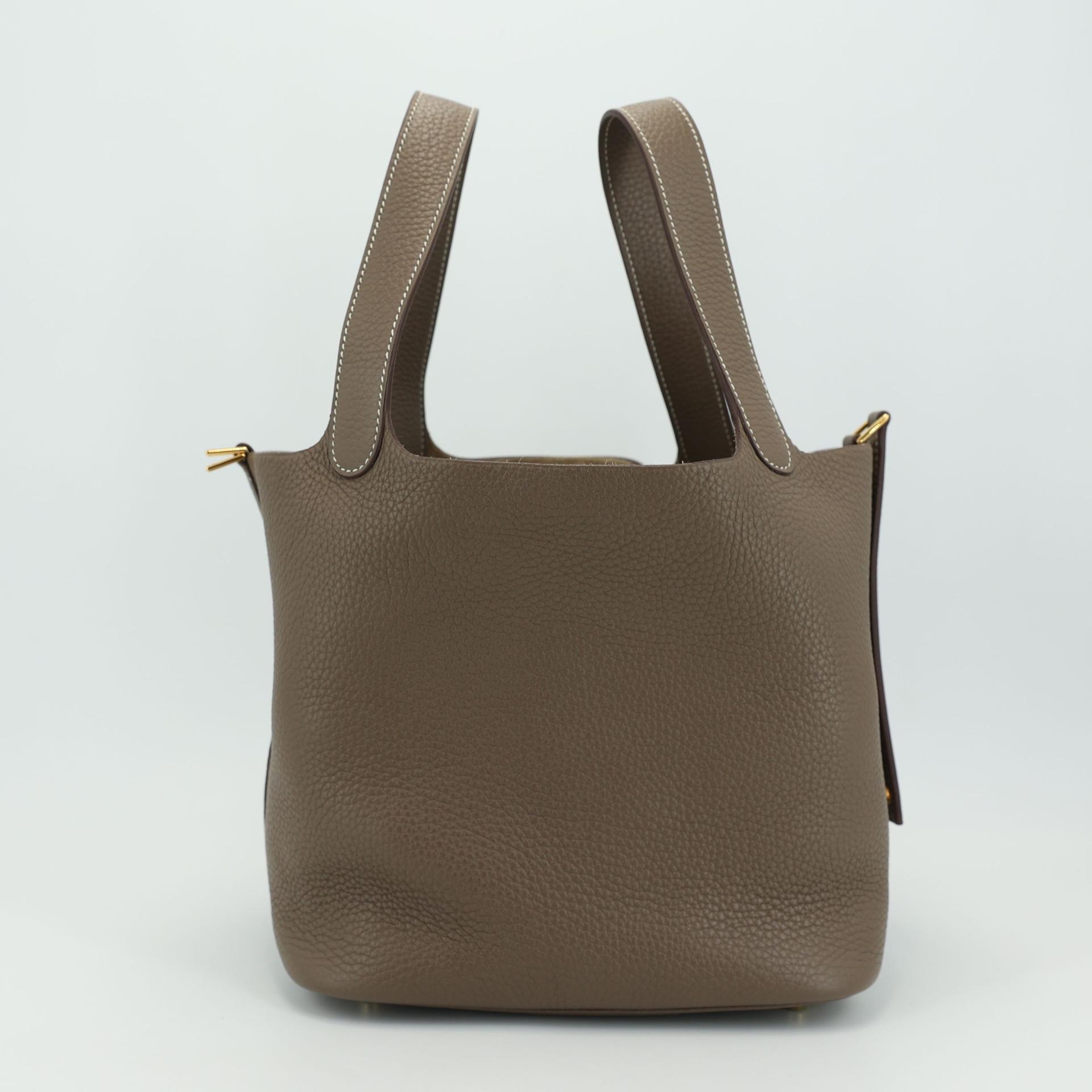 Excellent ( Rank SA ) HERMÈS Picotin Lock MM Etoupe (18) Clemence Gold hardware D (2019) - 3