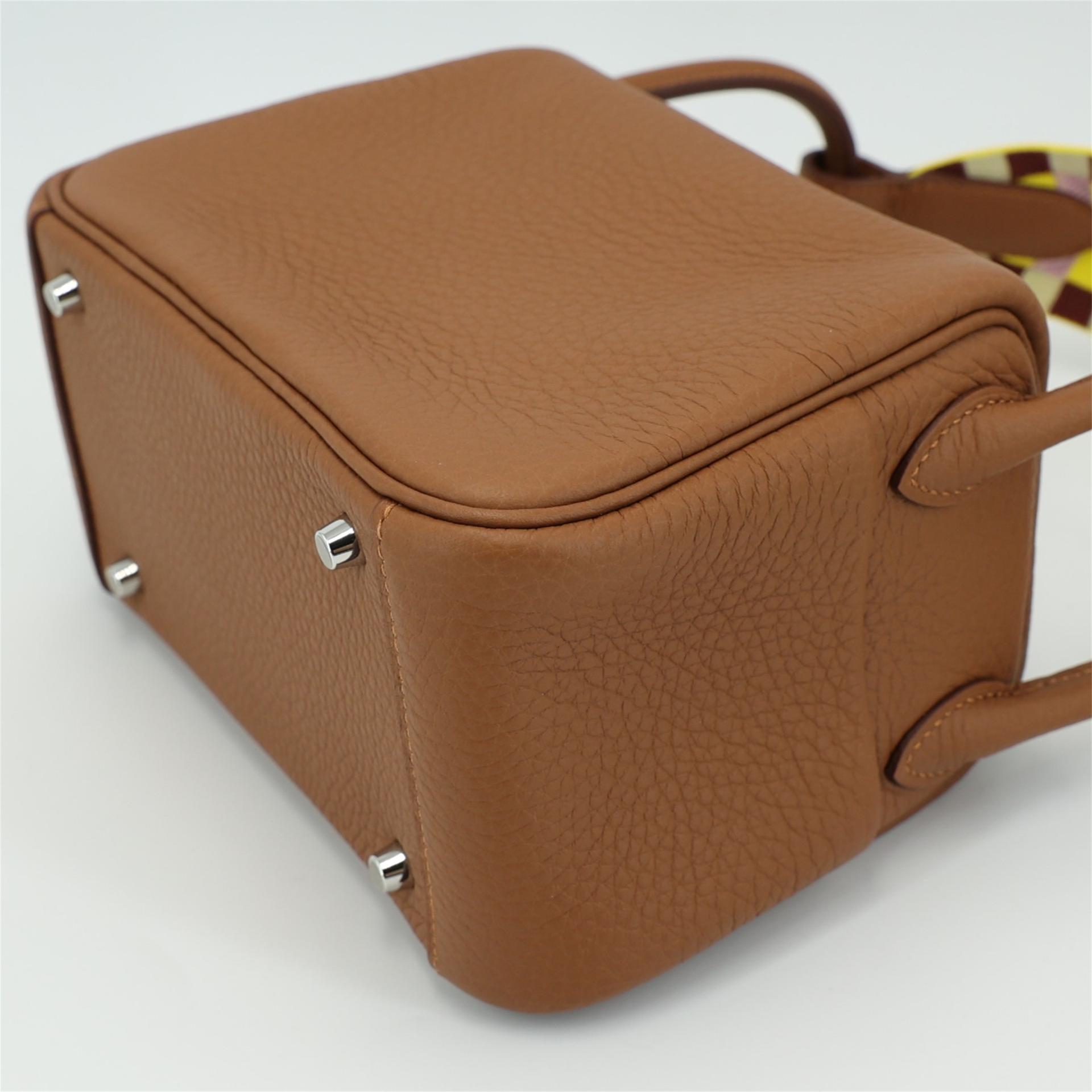 Brand New ( Rank N ) HERMÈS Mini Lindy Gold (37) Clemence Palladium hardware W (2024) - 7