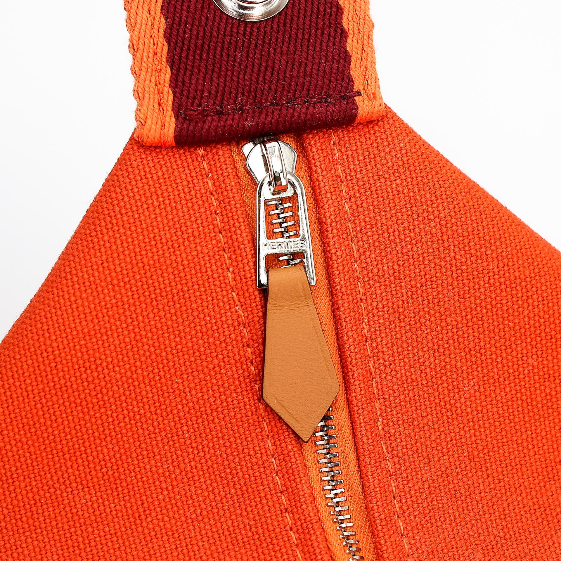 Unused ( Rank NS ) HERMÈS Bride-a-Brac Case GM Orange (93) Feu (9J) Canvas Palladium hardware - 14
