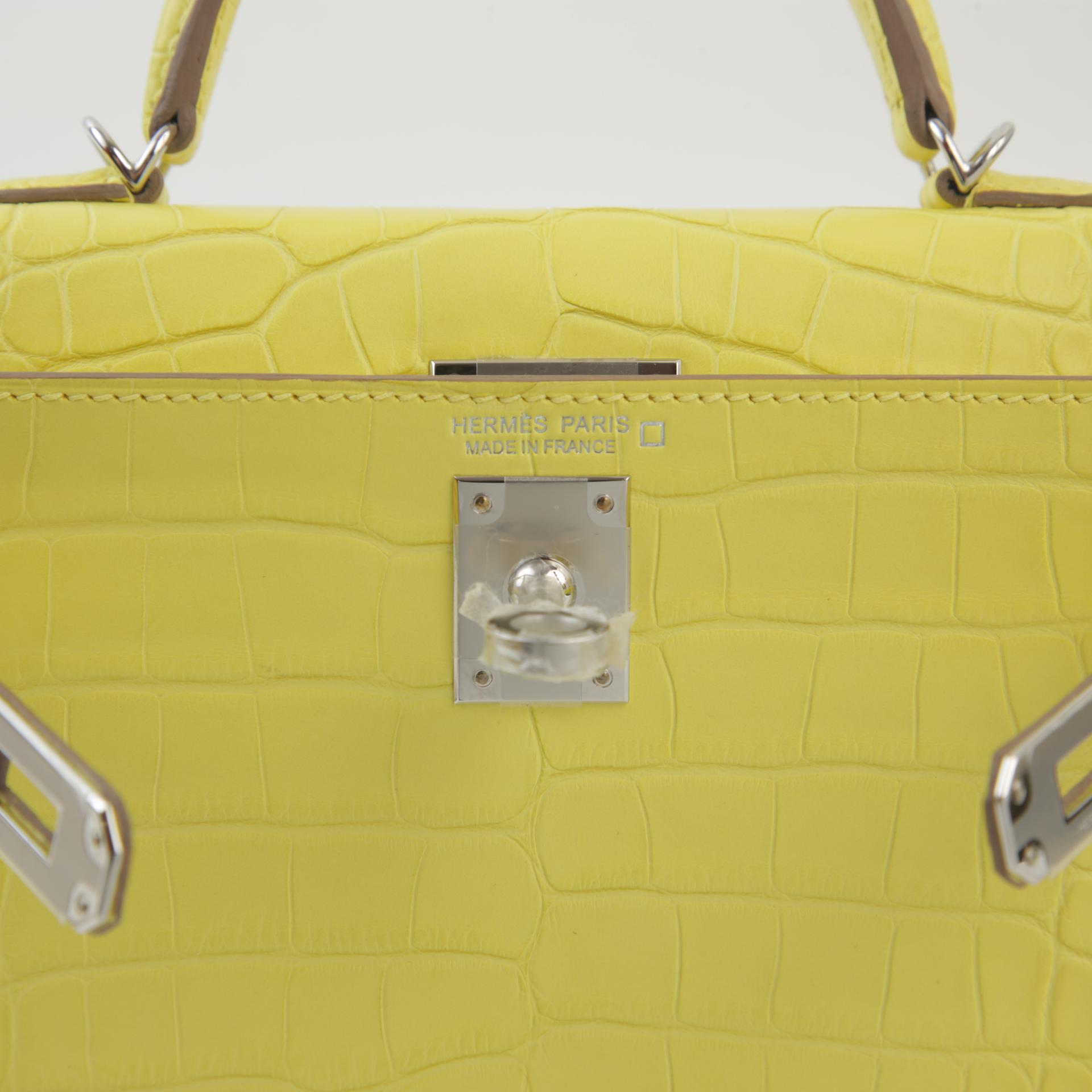 Unused ( Rank NS ) HERMÈS Mini Kelly II Lime (9R) Matte Alligator Palladium hardware B (2023) - 9