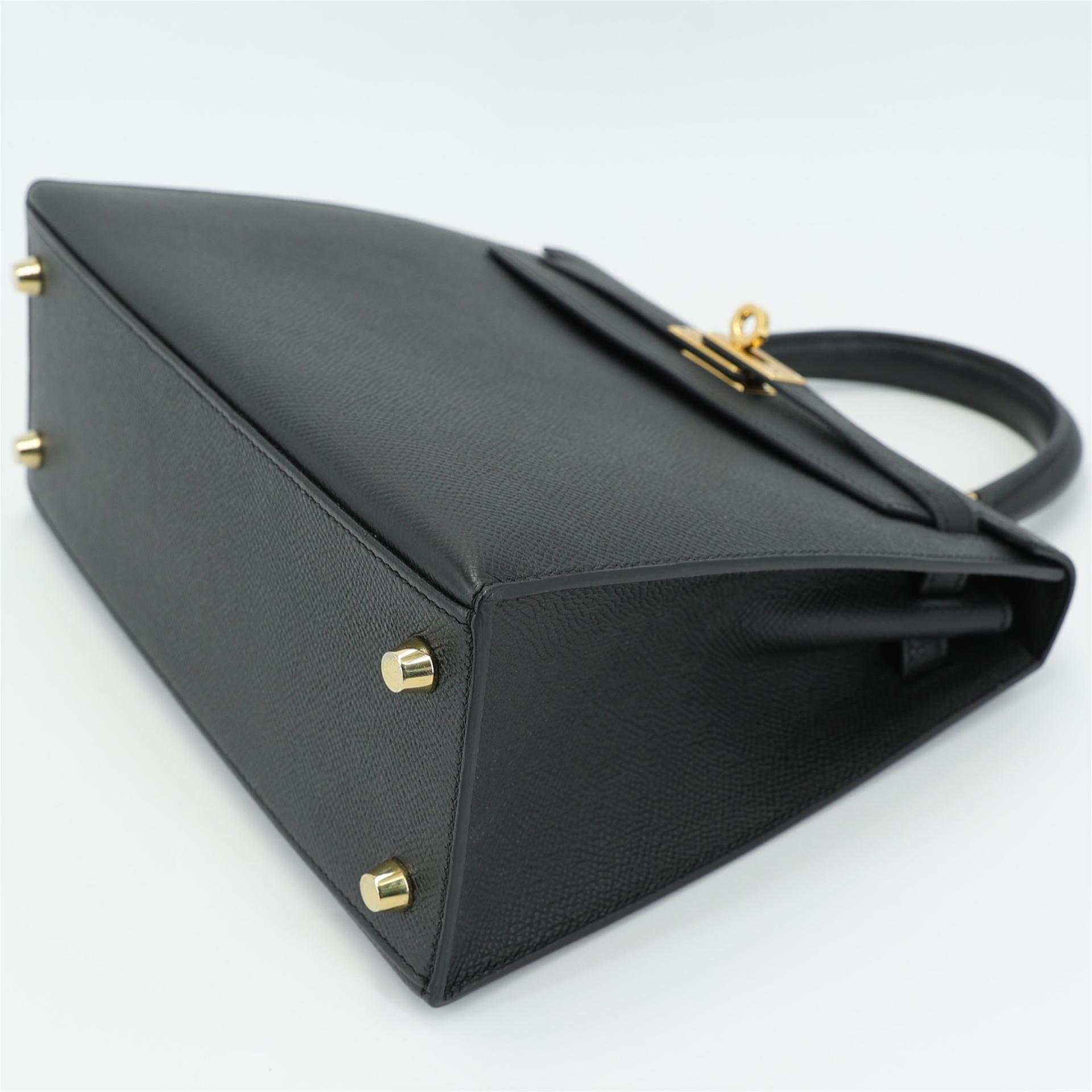 Very Good ( Rank A) HERMÈS Kelly 25 Sellier Black (89) Epsom Gold hardware T (2015) - 5