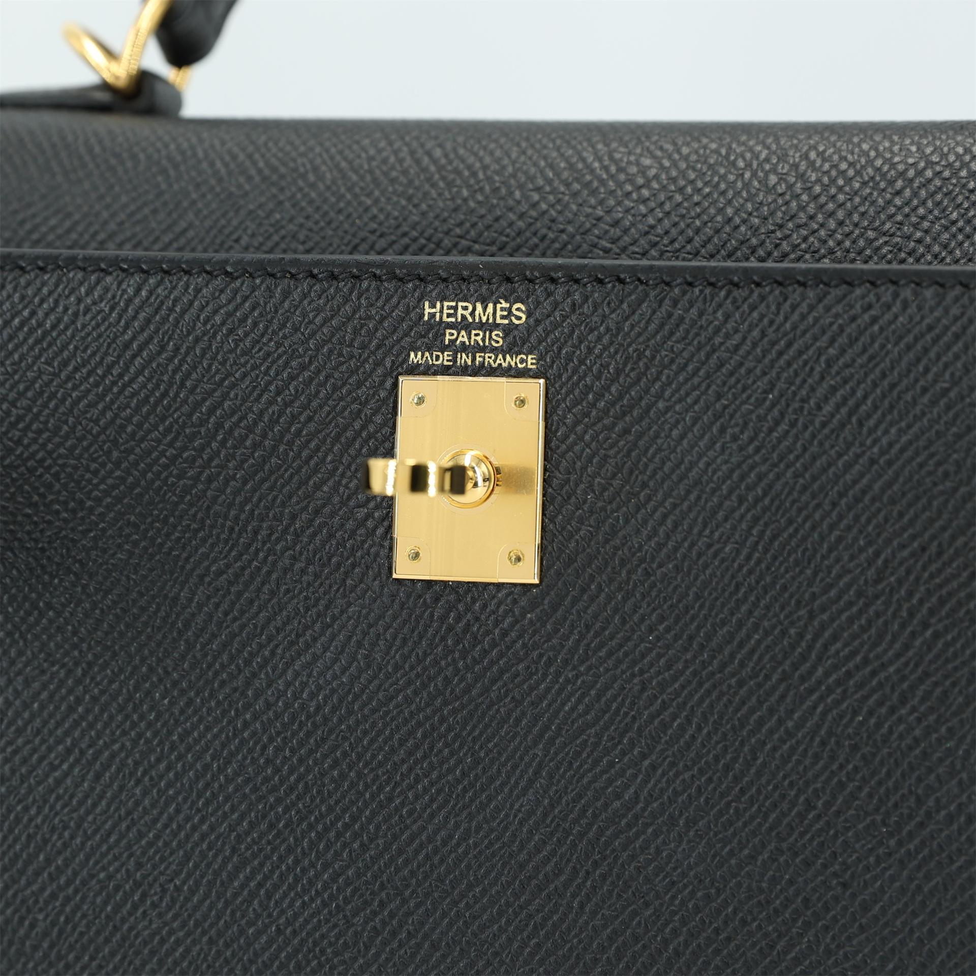 Very Good ( Rank A) HERMÈS Kelly 25 Sellier Black (89) Epsom Gold hardware T (2015) - 9