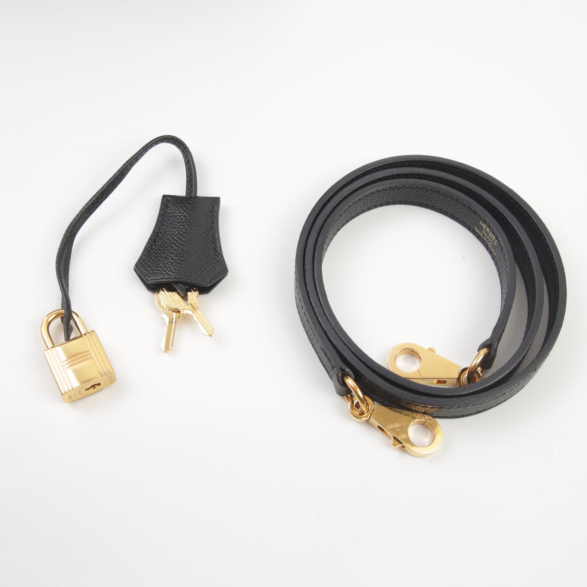 Very Good ( Rank A) HERMÈS Kelly 25 Sellier Black (89) Epsom Gold hardware U (2022) - 12
