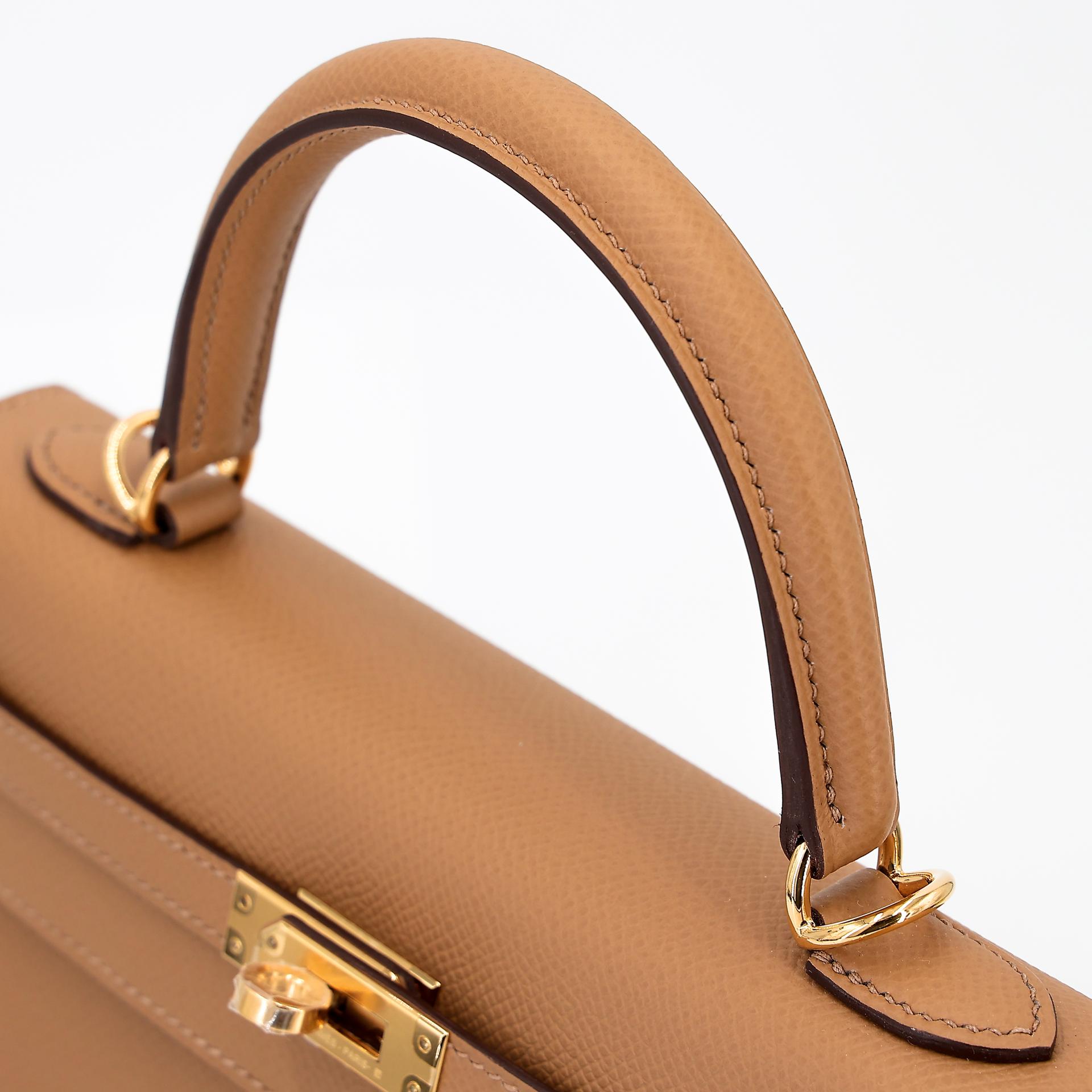Unused ( Rank NS ) HERMÈS Kelly 25 Sellier Biscuit (4B) Epsom Gold hardware Z (2021) - 3
