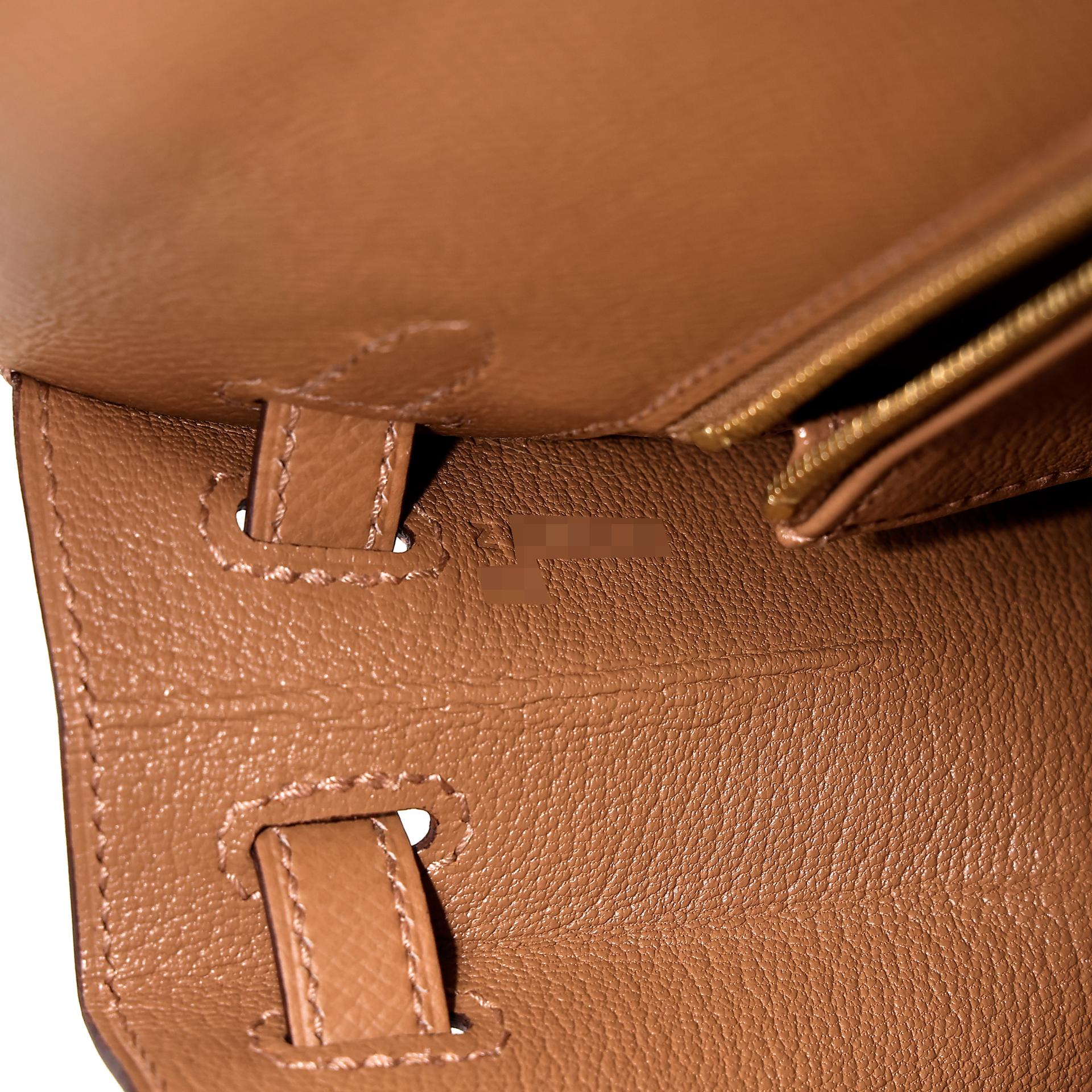 Unused ( Rank NS ) HERMÈS Kelly 25 Sellier Biscuit (4B) Epsom Gold hardware Z (2021) - 15
