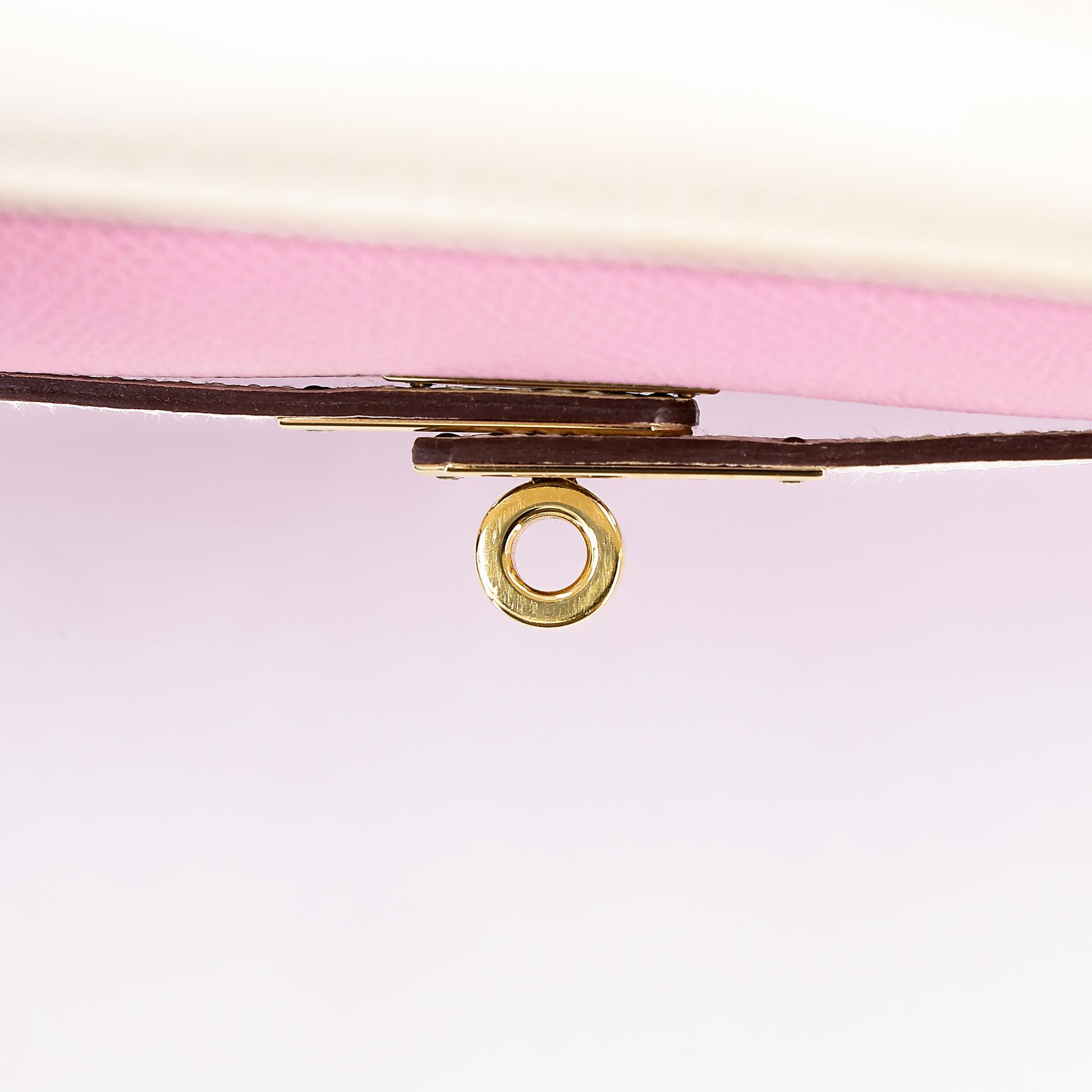 Very Good ( Rank A) HERMÈS Special Order Kelly 25 Sellier HSS Nata (I2) Mauve Sylvestre (X9) Epsom Gold hardware B (2023) - 16
