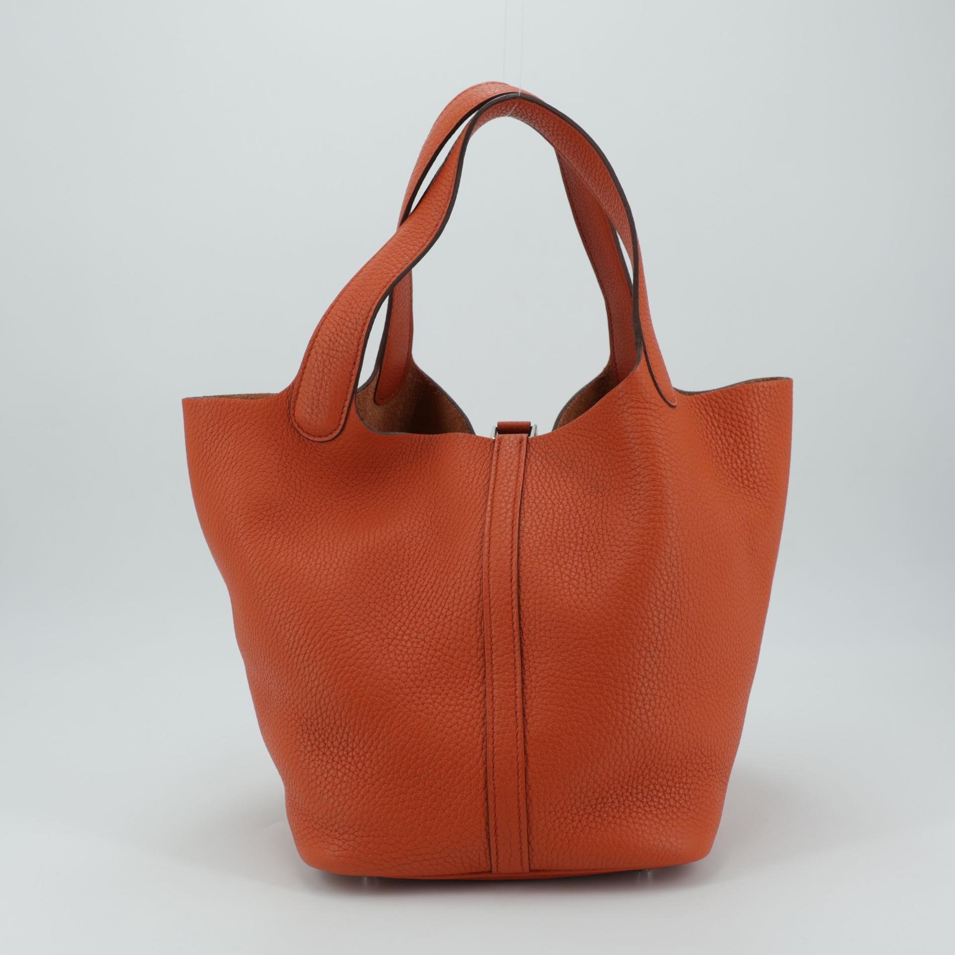 Excellent ( Rank SA ) HERMÈS Picotin Lock MM Terre Battue (R1) Clemence Palladium hardware X (2016) - 2