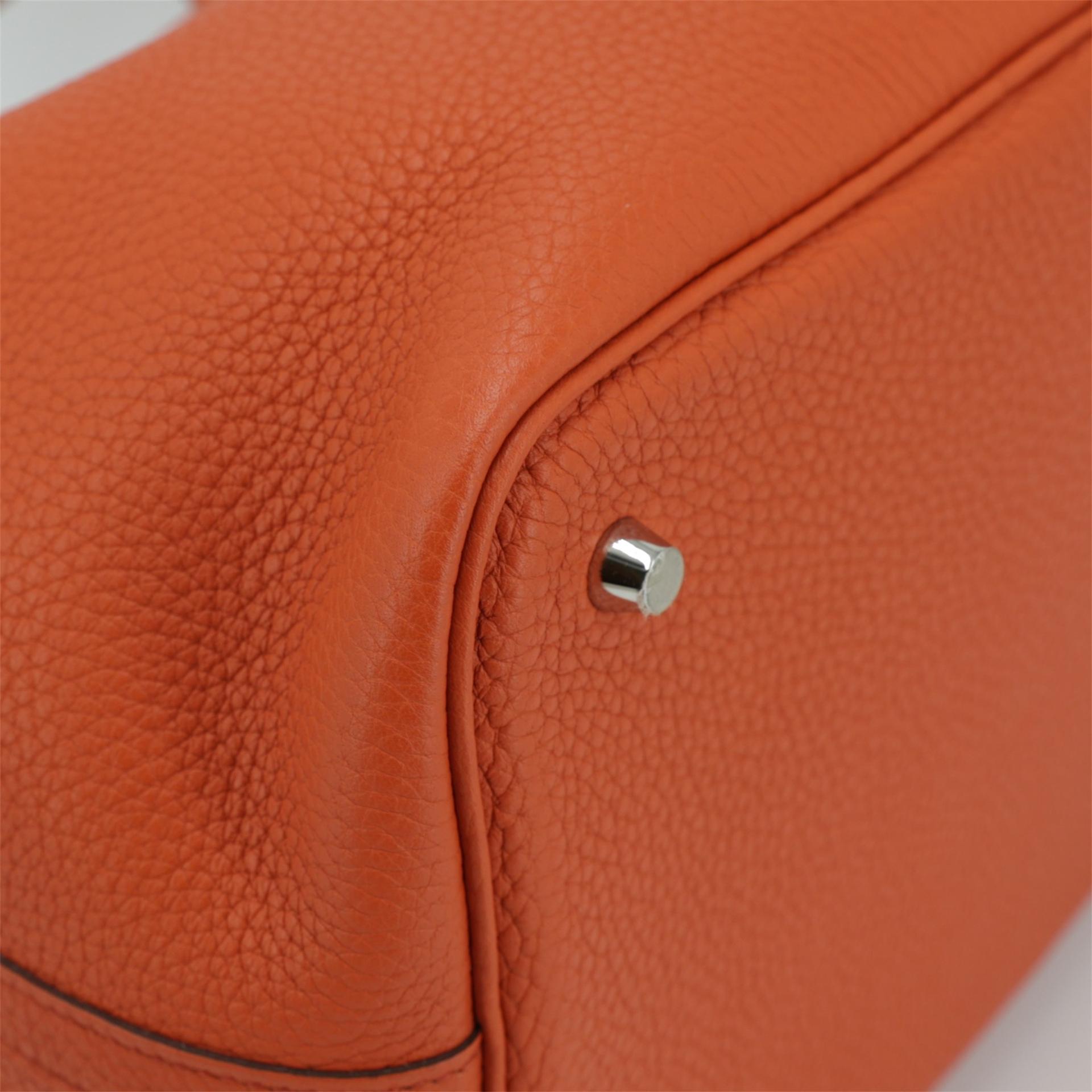 Excellent ( Rank SA ) HERMÈS Picotin Lock MM Terre Battue (R1) Clemence Palladium hardware X (2016) - 9