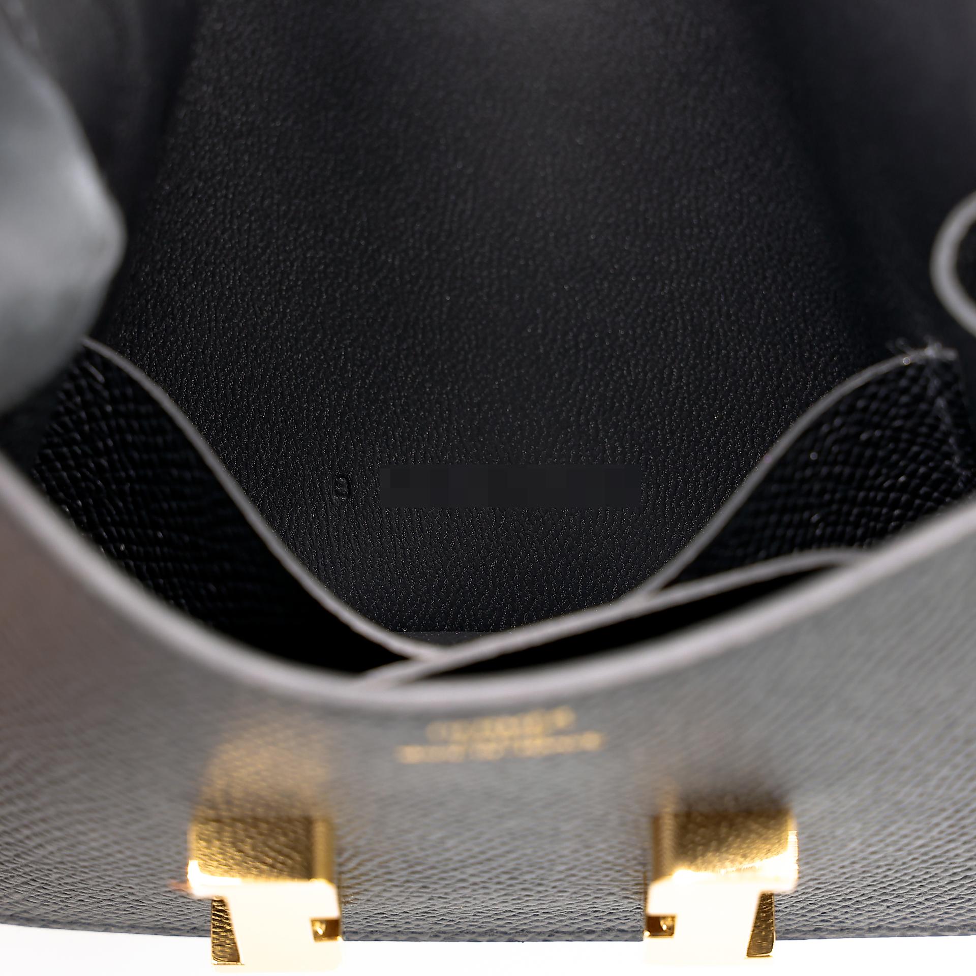 Unused ( Rank NS ) HERMÈS Constance Slim Wallet Black (89) Epsom Gold hardware B (2023) - 11