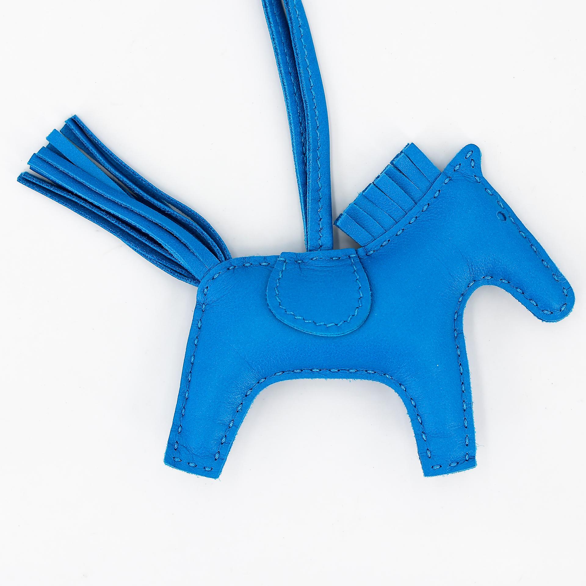 Very Good ( Rank A) HERMÈS Rodeo PM Bleu Zanzibar (B3) Agneau U (2022) - 5