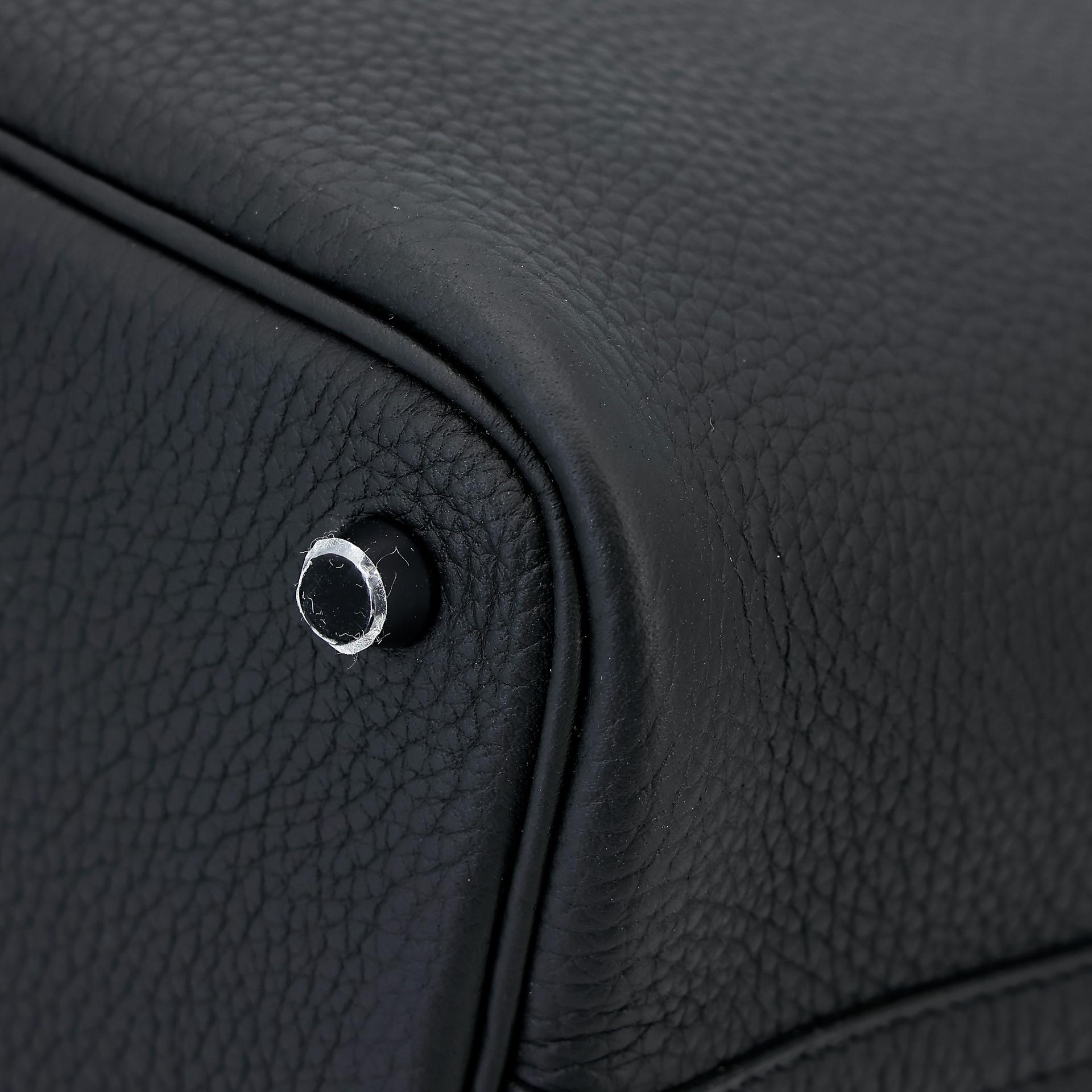 Unused ( Rank NS ) HERMÈS Limited Edition Picotin Lock PM So Black Black (89) Clemence Black hardware Y (2020) - 7
