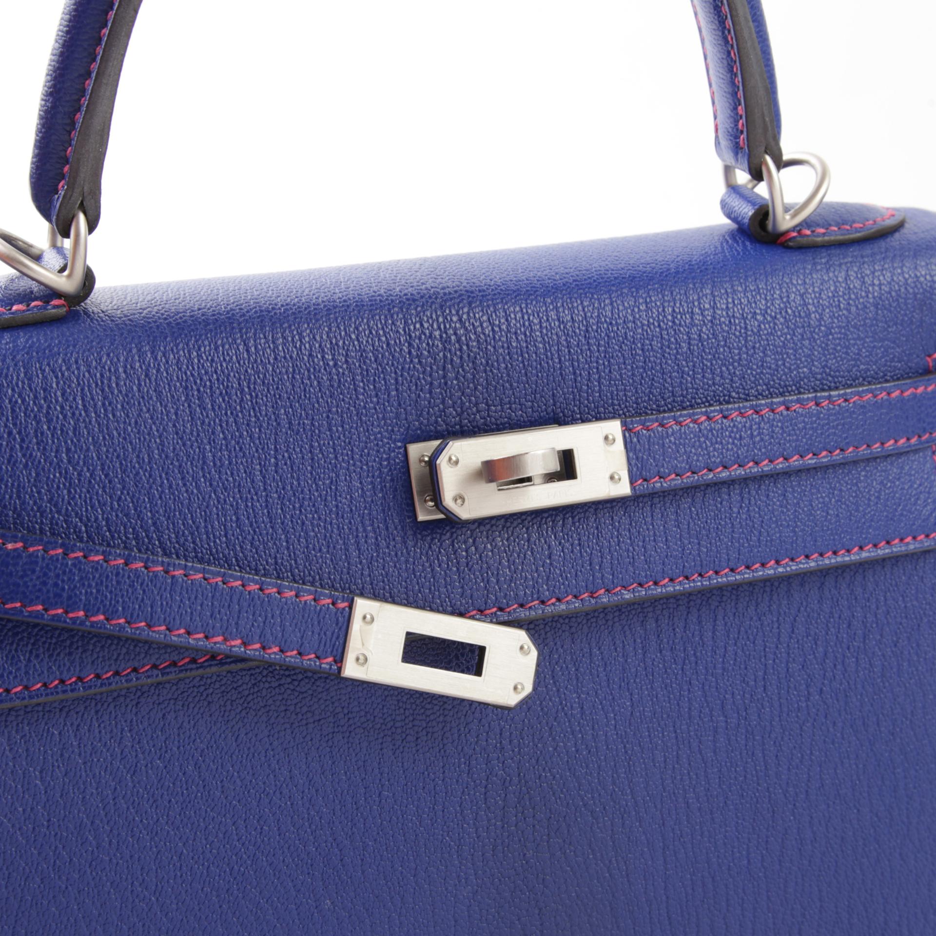 A美品 HERMÈS 爱马仕 马蹄印定制 Kelly 25 外缝 90 覆盆子粉 Framboise 7T 电光蓝 Bleu Electrique A5 杜鹃红 Bougainvillea Chevre山羊皮 拉丝银扣 Z刻 2021年 - 8