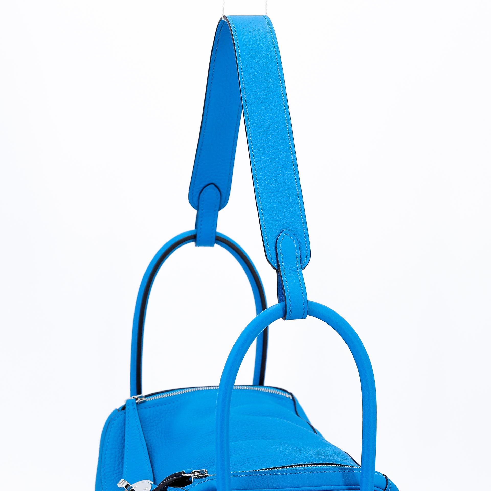 Very Good ( Rank A) HERMÈS Lindy 26 Verso Bleu Zanzibar (B3) Malachite (Z6) Clemence Palladium hardware A (2017) - 3