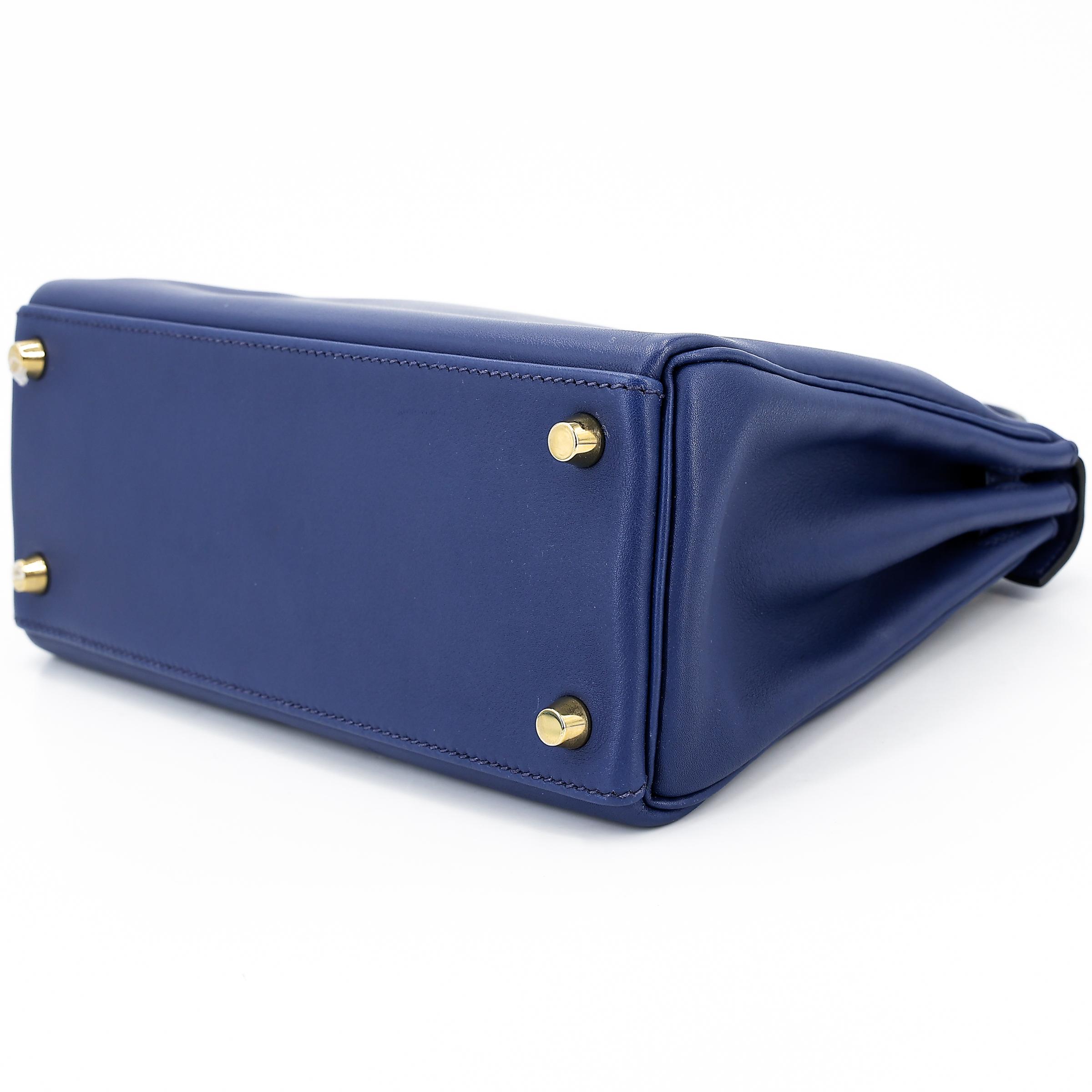 Very Good ( Rank A) HERMÈS Kelly 25 Bleu Saphir (73) Swift Gold hardware T (2015) - 6