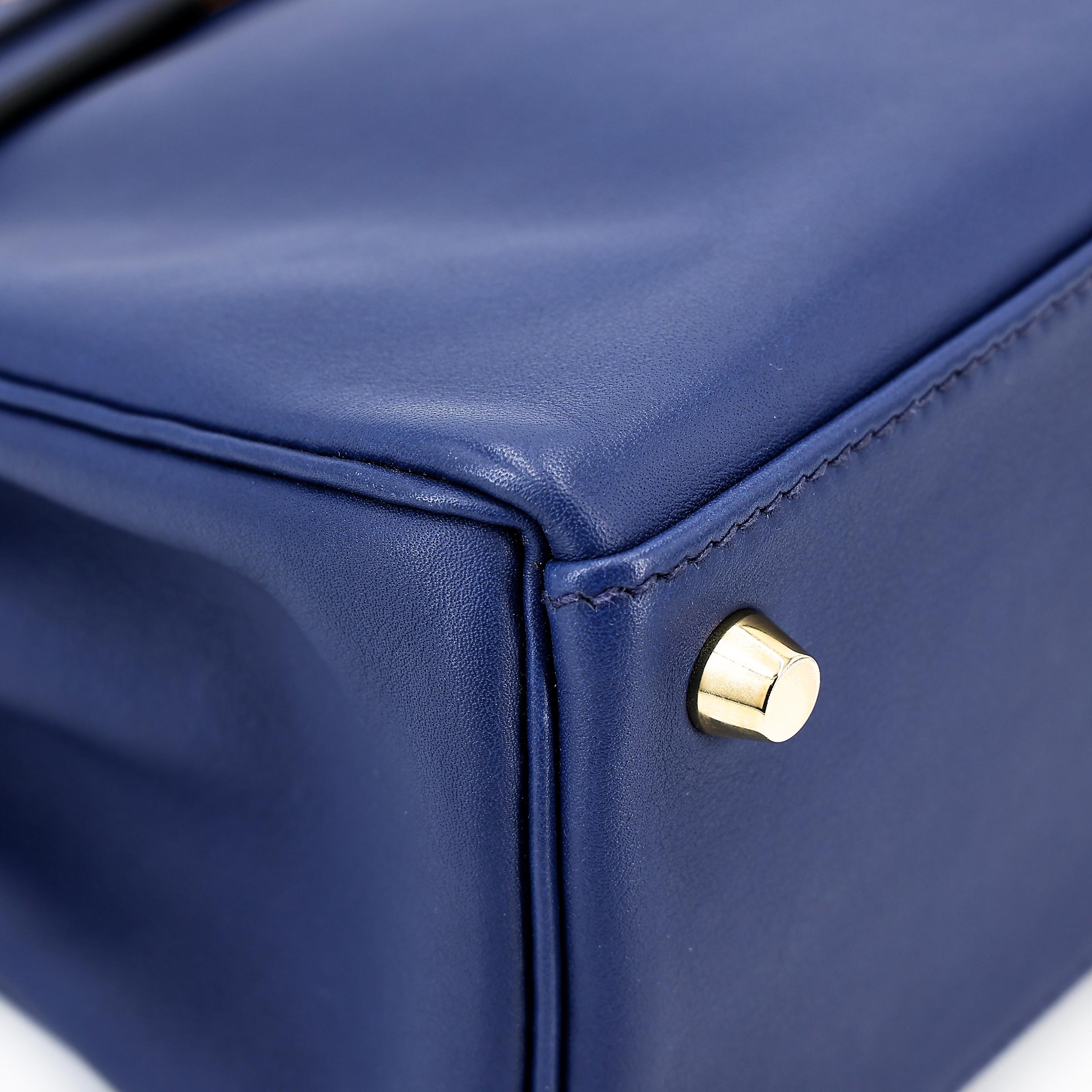 Very Good ( Rank A) HERMÈS Kelly 25 Bleu Saphir (73) Swift Gold hardware T (2015) - 9