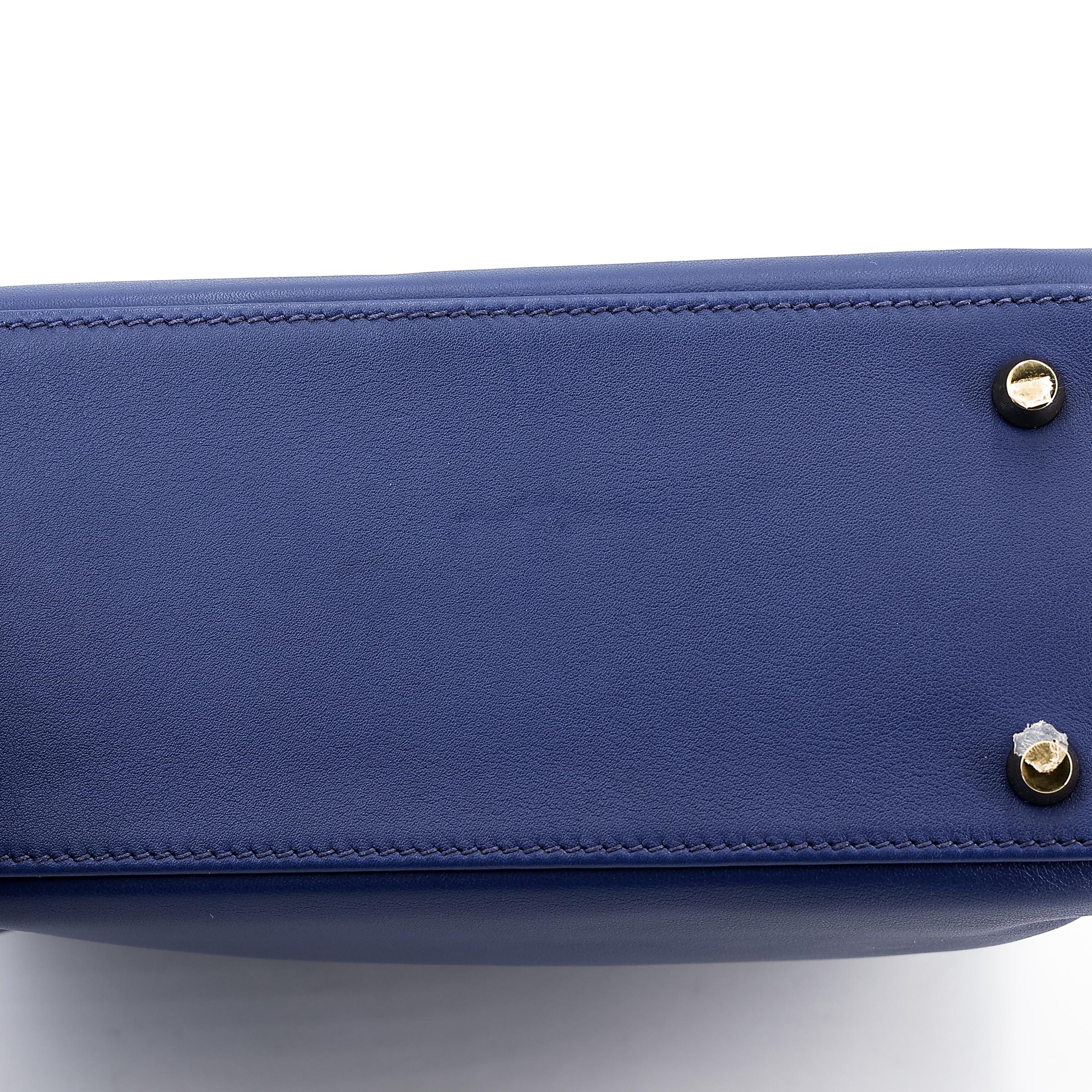 Very Good ( Rank A) HERMÈS Kelly 25 Bleu Saphir (73) Swift Gold hardware T (2015) - 13