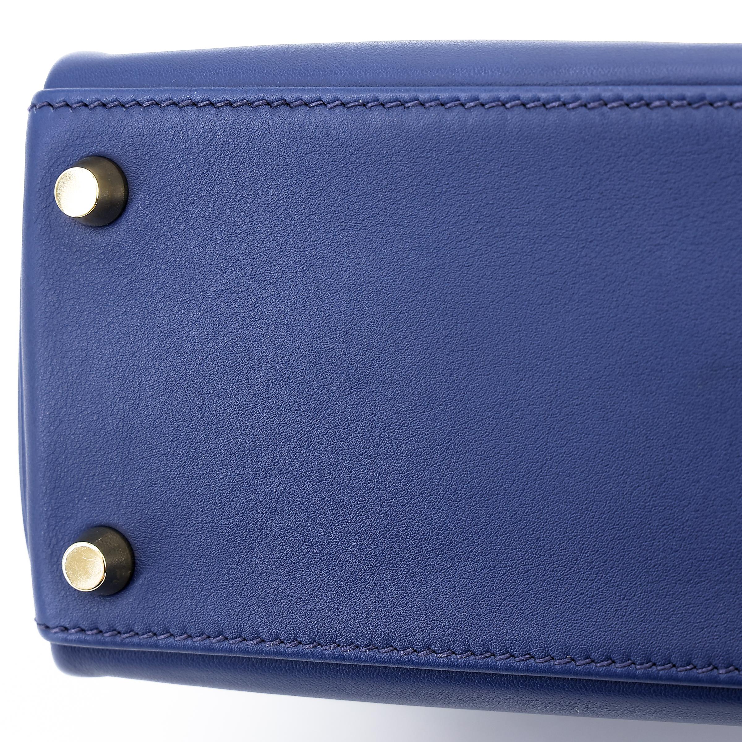 Very Good ( Rank A) HERMÈS Kelly 25 Bleu Saphir (73) Swift Gold hardware T (2015) - 14