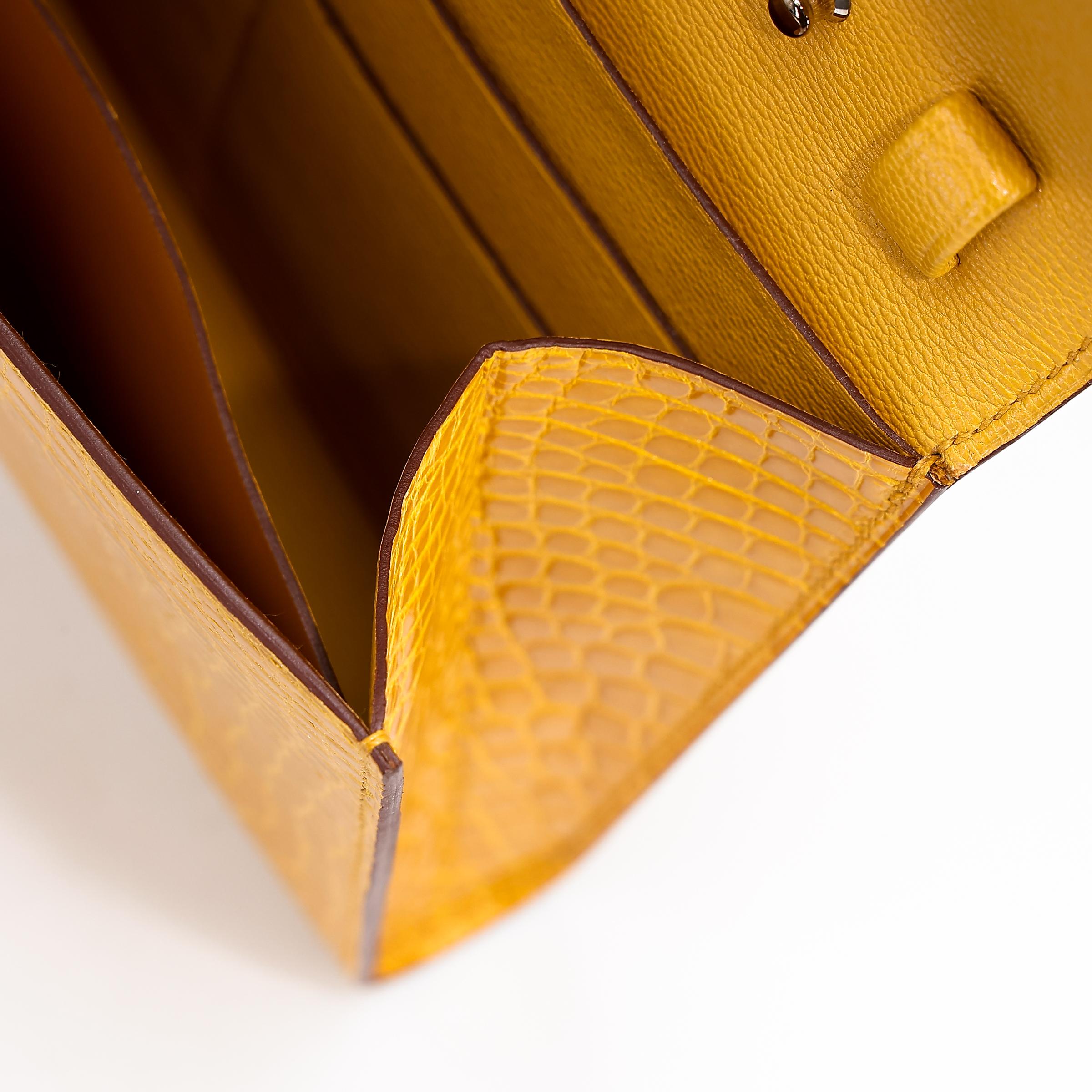 Excellent ( Rank SA ) HERMÈS Clic 16 Jaune Ambre (9D) Alligator Palladium hardware Z (2021) - 17
