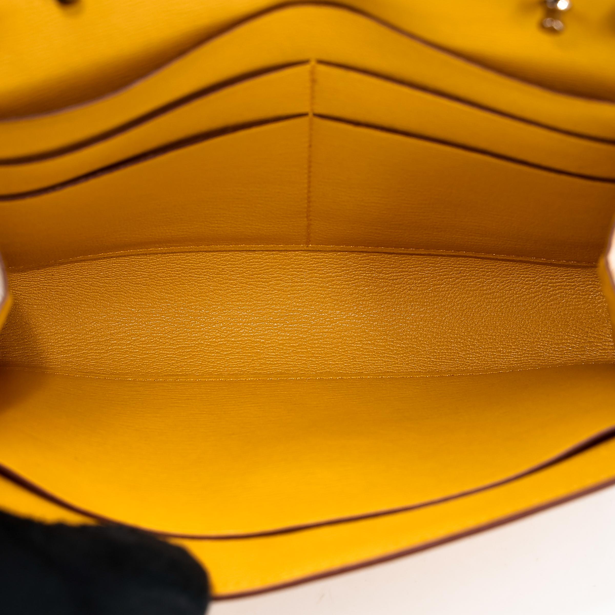 Excellent ( Rank SA ) HERMÈS Clic 16 Jaune Ambre (9D) Alligator Palladium hardware Z (2021) - 14
