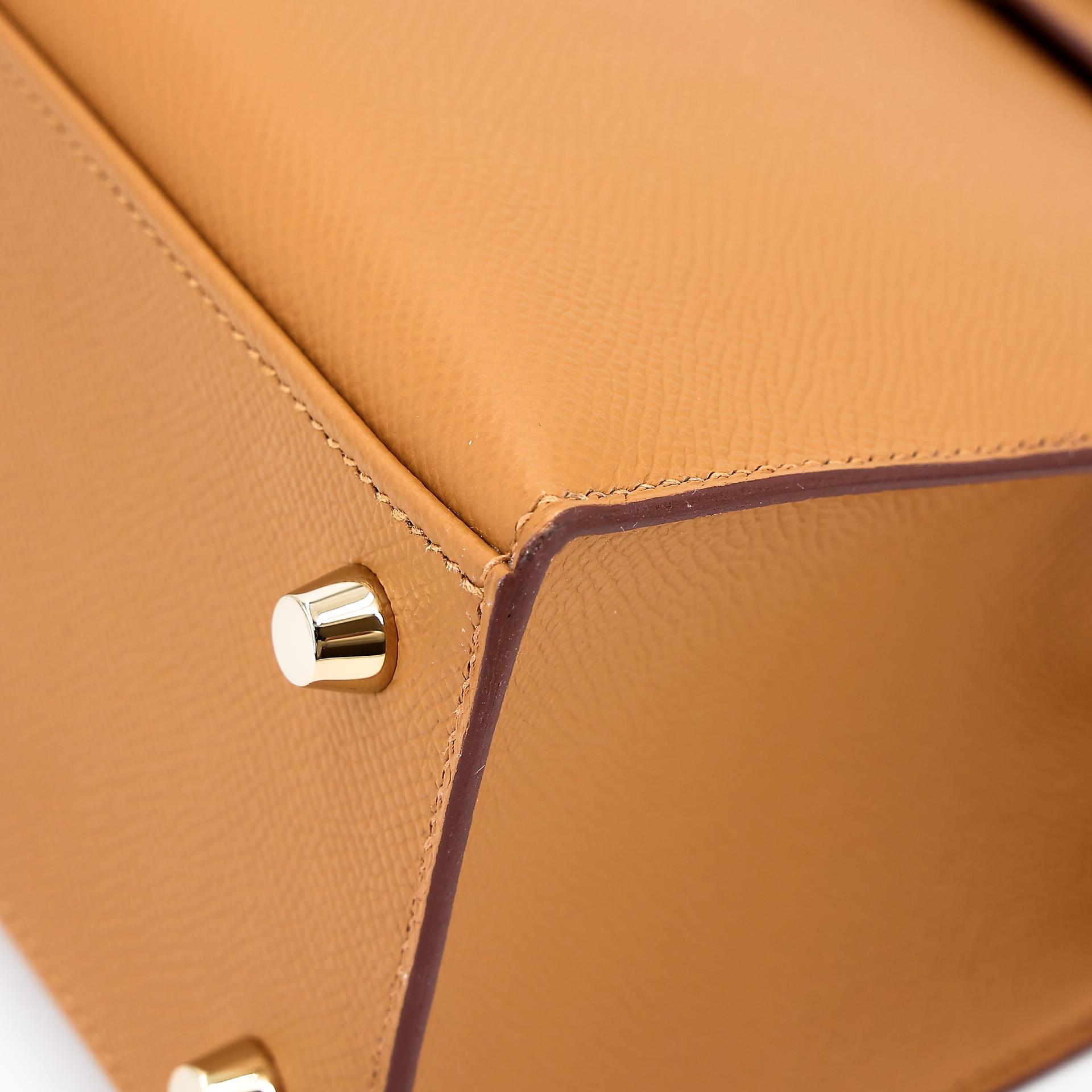 Excellent ( Rank SA ) HERMÈS Kelly 25 Sellier Sesame (2S) Epsom Gold hardware B (2023) - 8