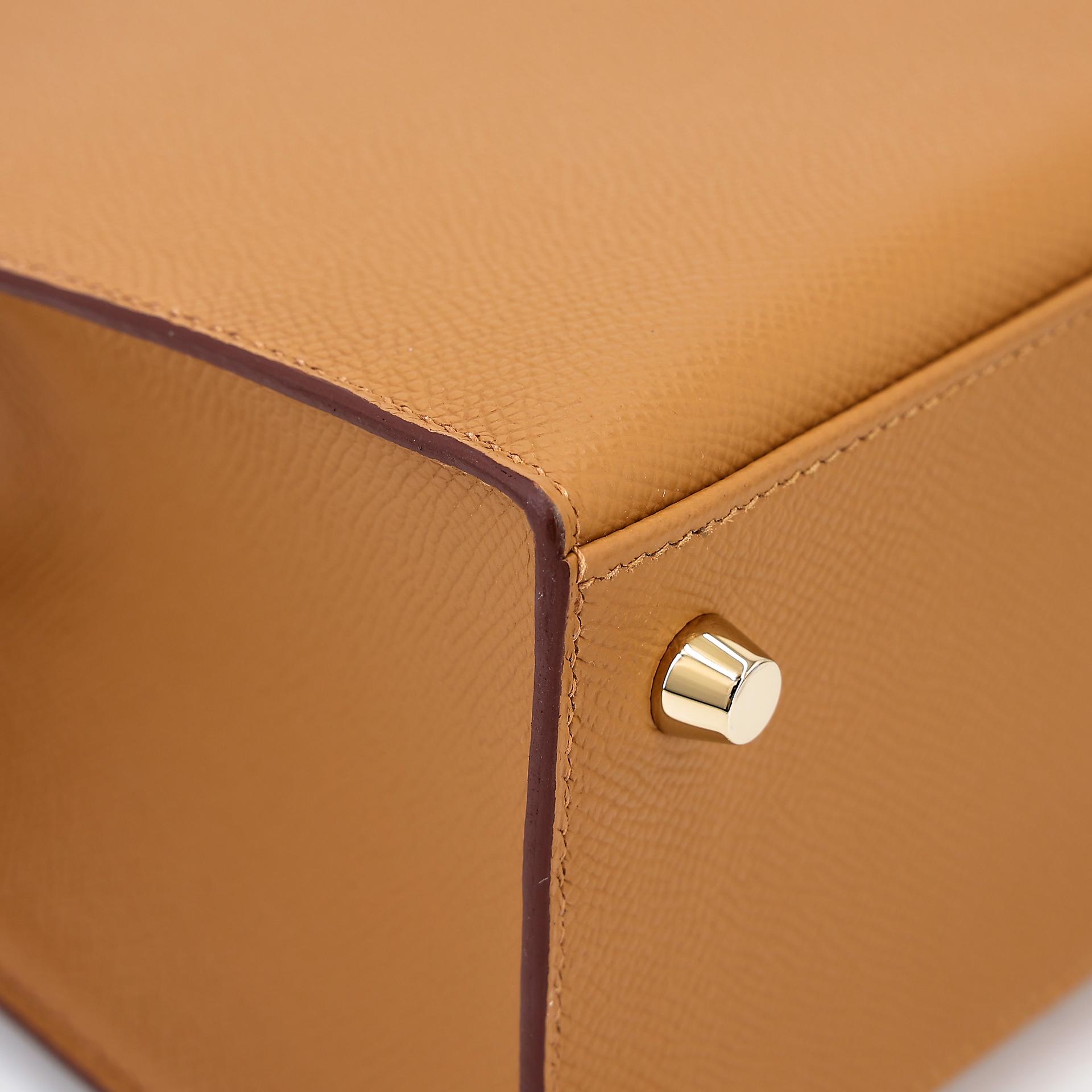 Excellent ( Rank SA ) HERMÈS Kelly 25 Sellier Sesame (2S) Epsom Gold hardware B (2023) - 11