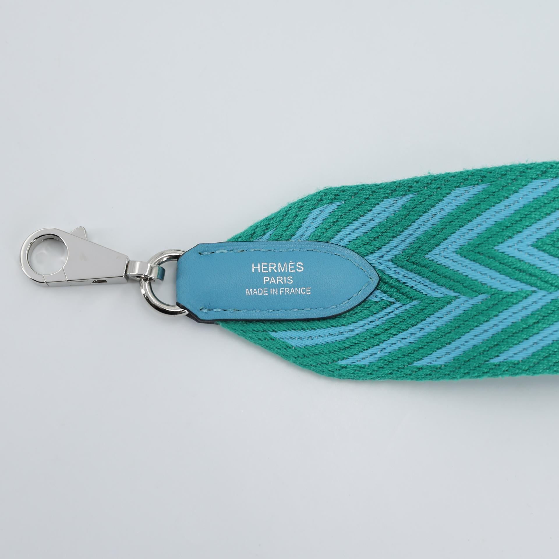 Very Good ( Rank A) HERMÈS Bandouliere Sangle Zigzag Green Blue Canvas Swift Palladium hardware D (2019) - 3