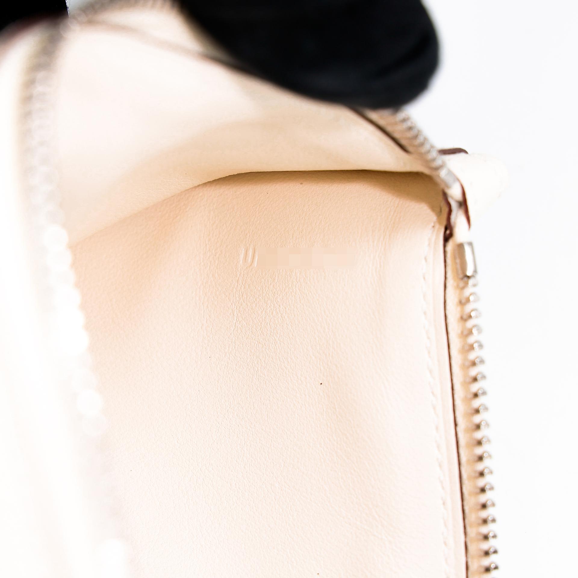 Unused ( Rank NS ) HERMÈS In & out Pouch Nata (I2) Swift Palladium hardware U (2022) - 10