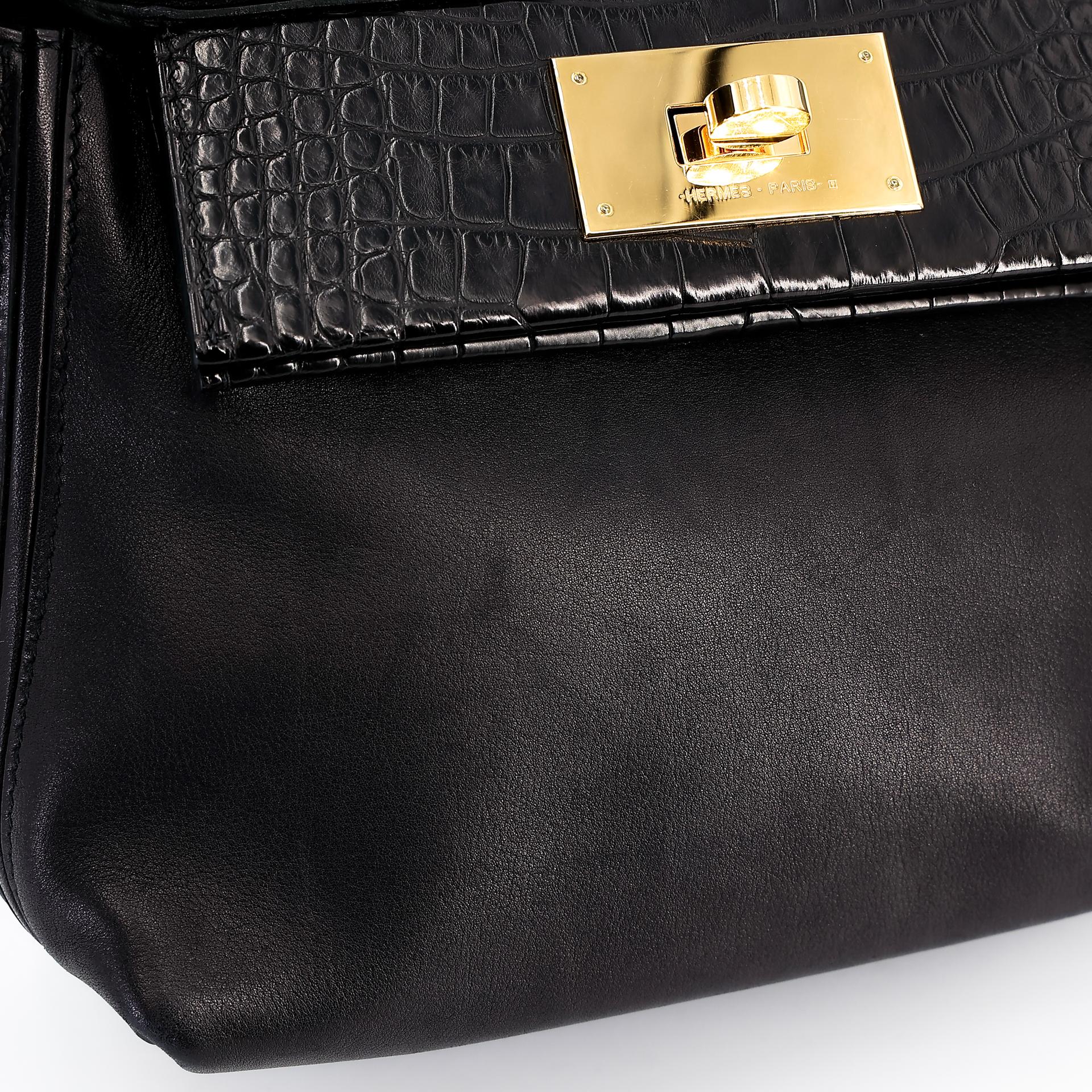 Good ( Rank AB) HERMÈS 24/24 - 21 mini Touch Black (89) Volupto calfskin Alligator Swift Gold hardware U (2022) - 18