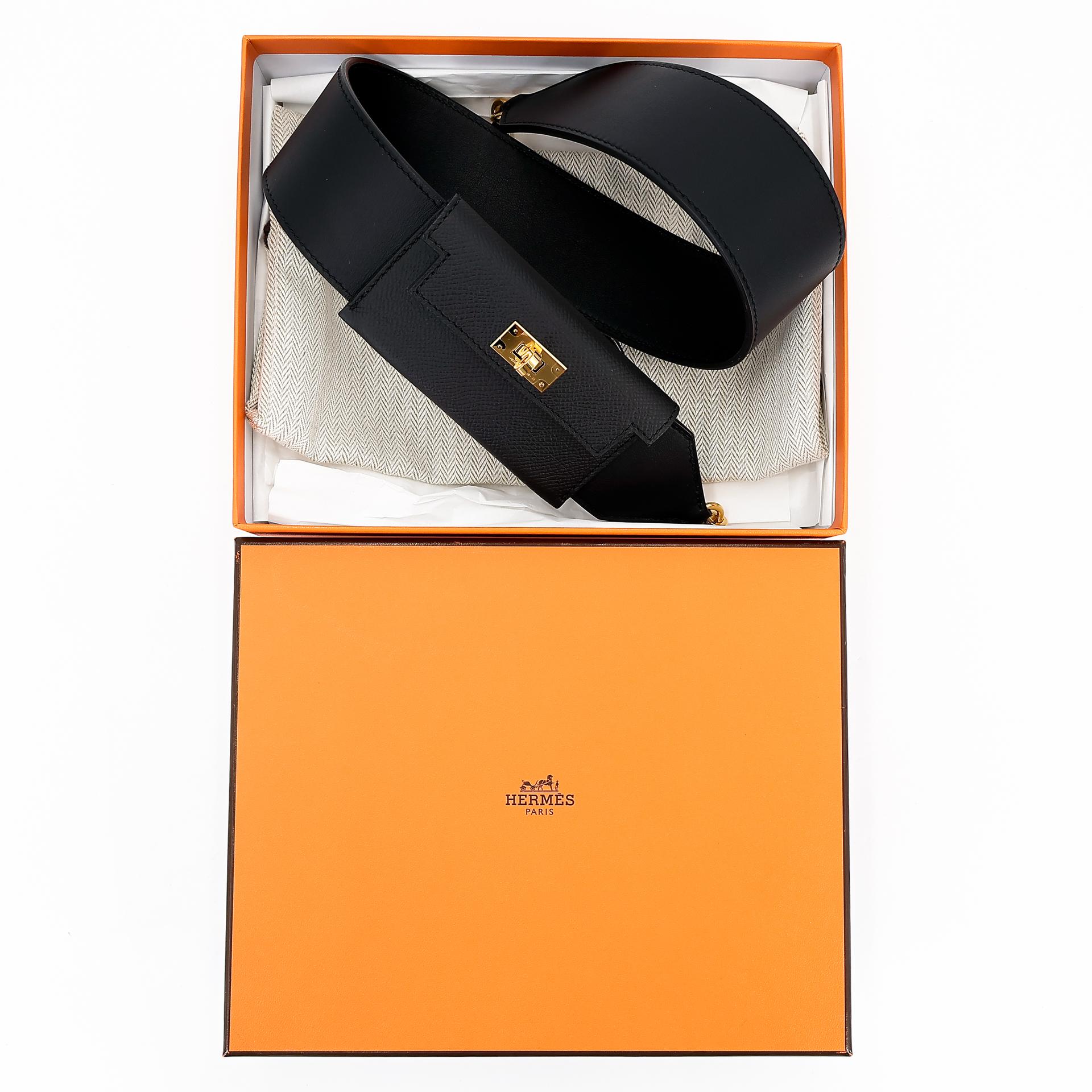 Excellent ( Rank SA ) HERMÈS Kelly Pocket Bag Strap Black (89) Epsom Gold hardware U (2022) - 17