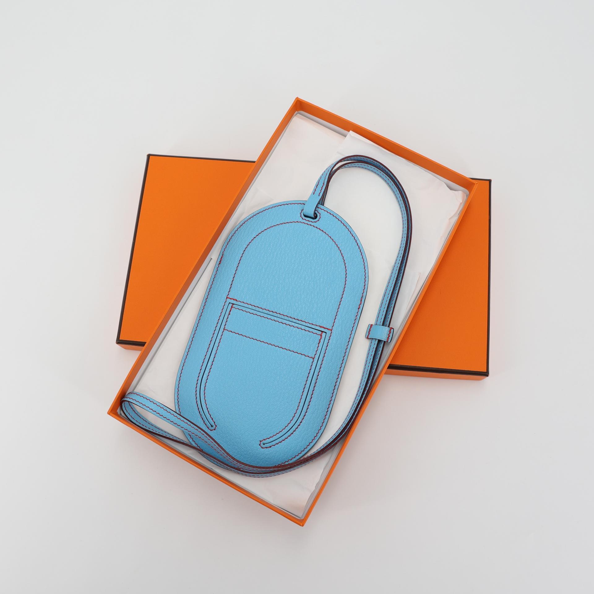 Unused ( Rank NS ) HERMÈS In-the-Loop Phone To Go PM Celeste (7N) Chevre D (2019) - 11