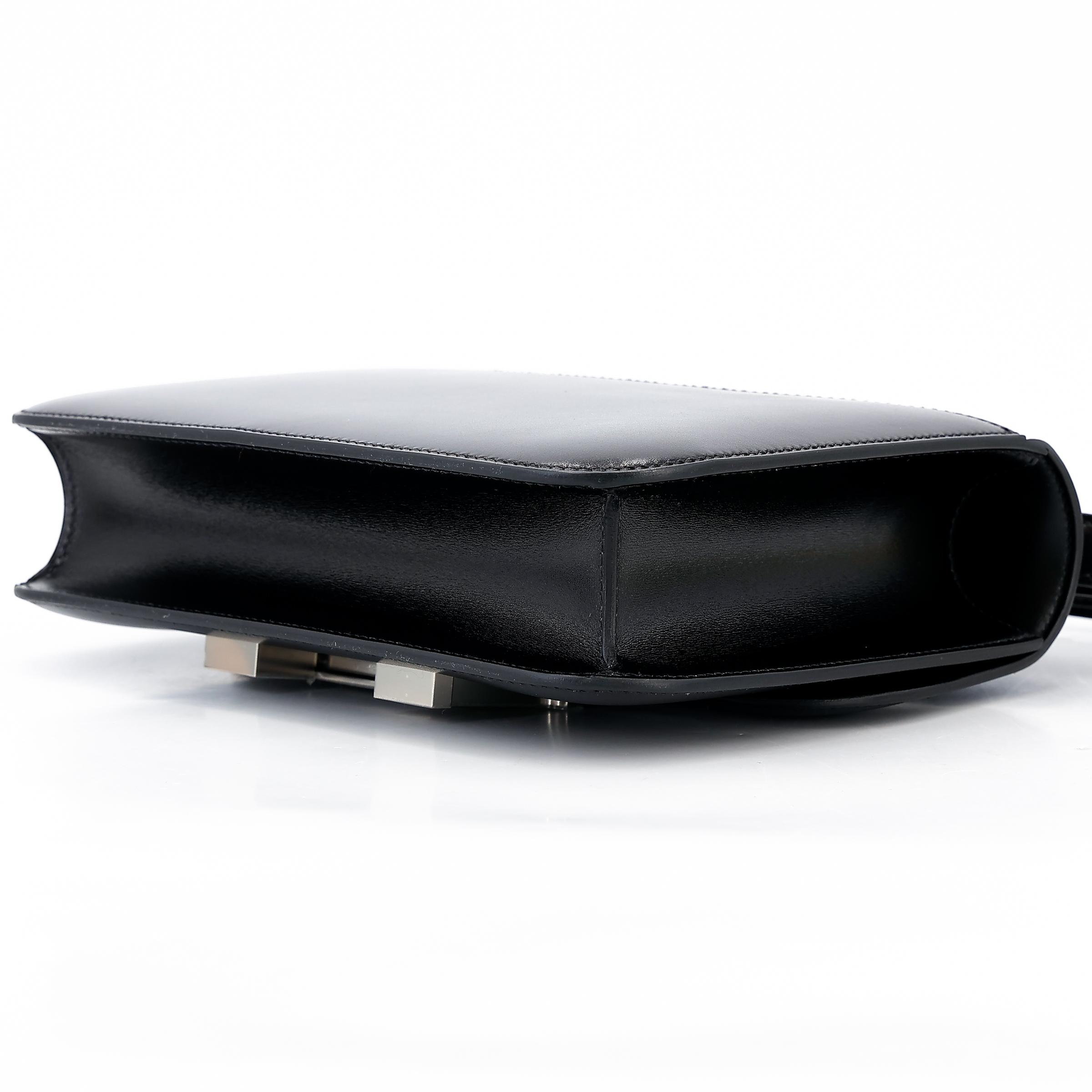 Unused ( Rank NS ) HERMÈS Constance 24 Black (89) Box-calf Palladium hardware B (2023) - 6