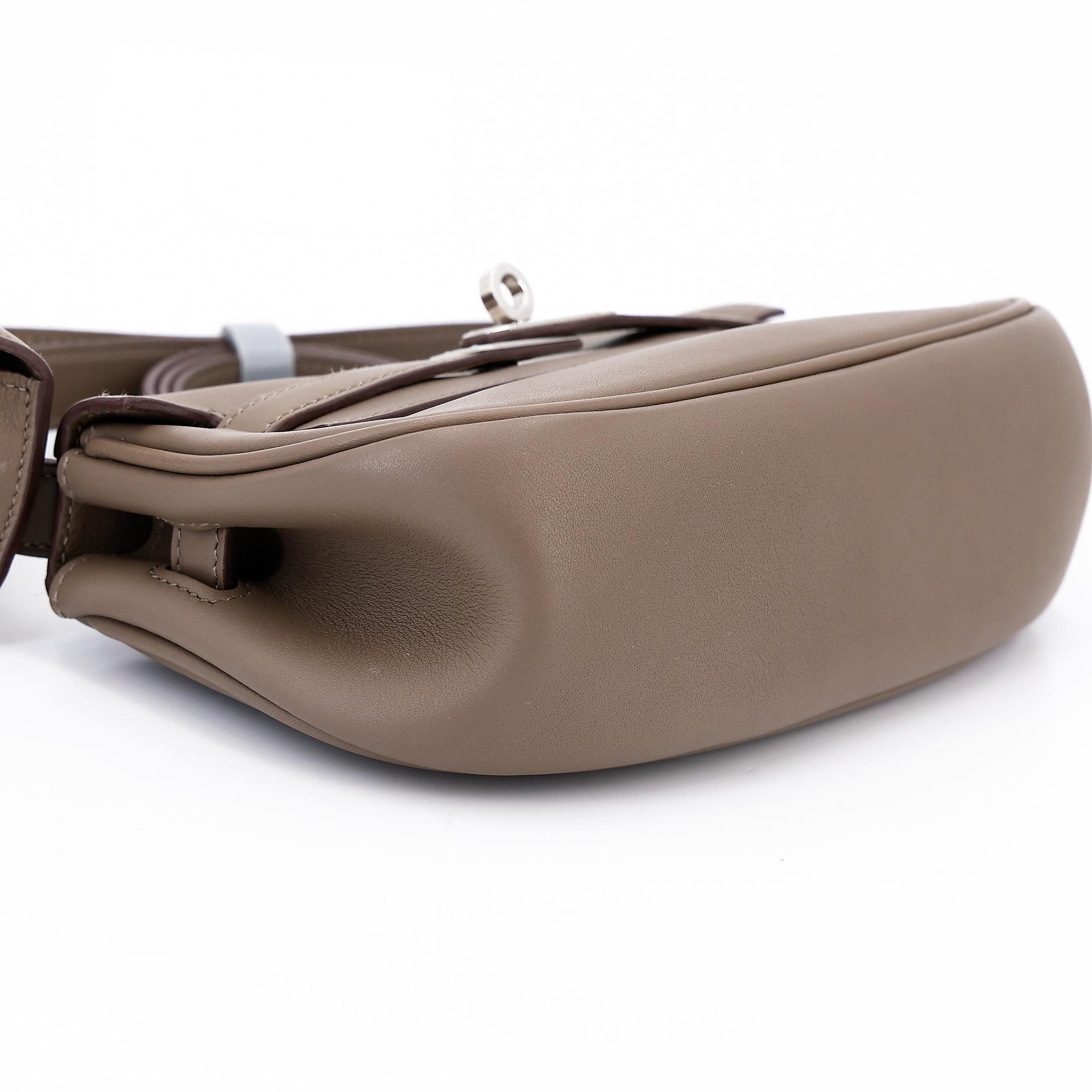 Very Good ( Rank A) HERMÈS Kelly Moove Etoupe (18) Swift Palladium hardware B (2023) - 9