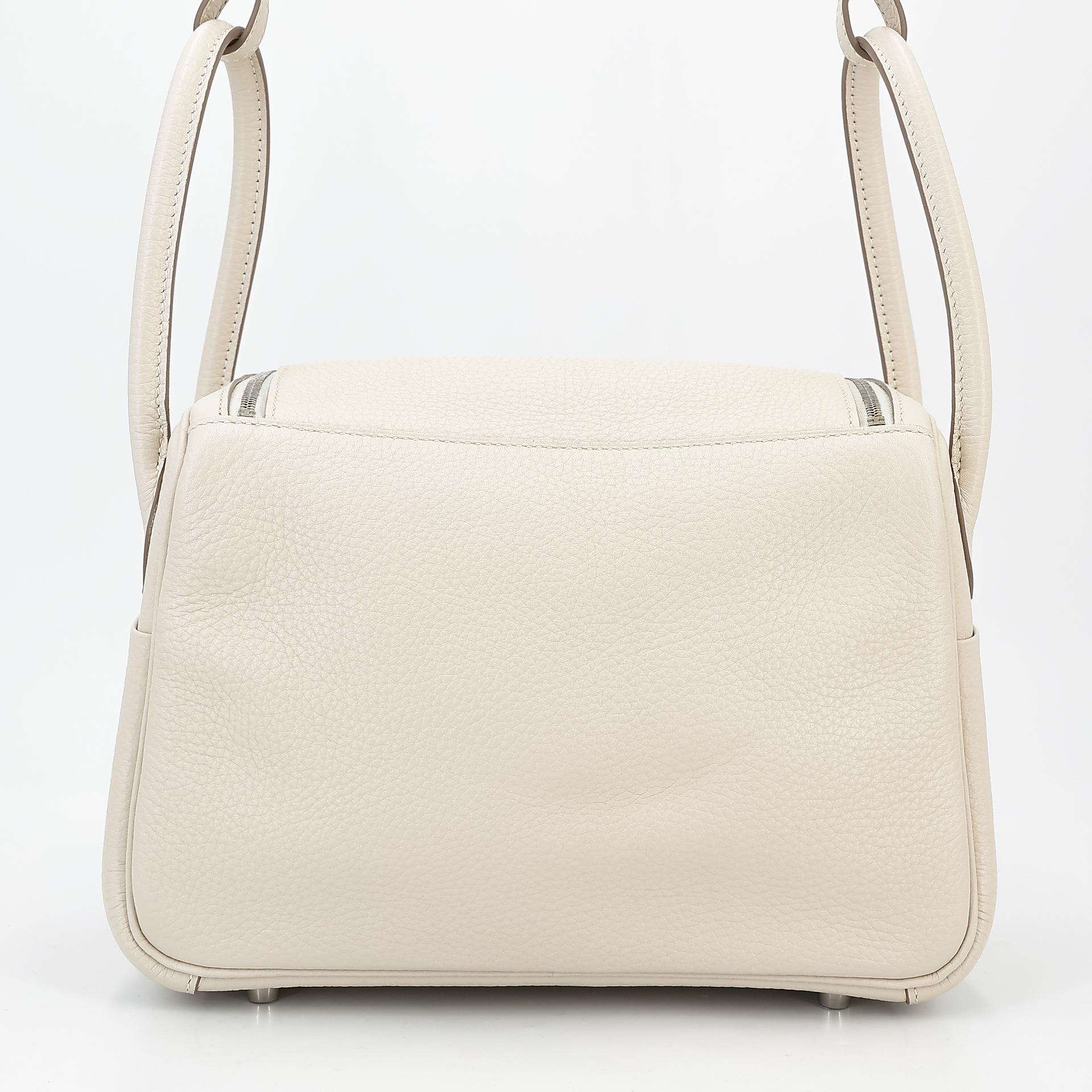 Very Good ( Rank A) HERMÈS Lindy 26 Craie (10) Clemence Palladium hardware X (2016) - 2