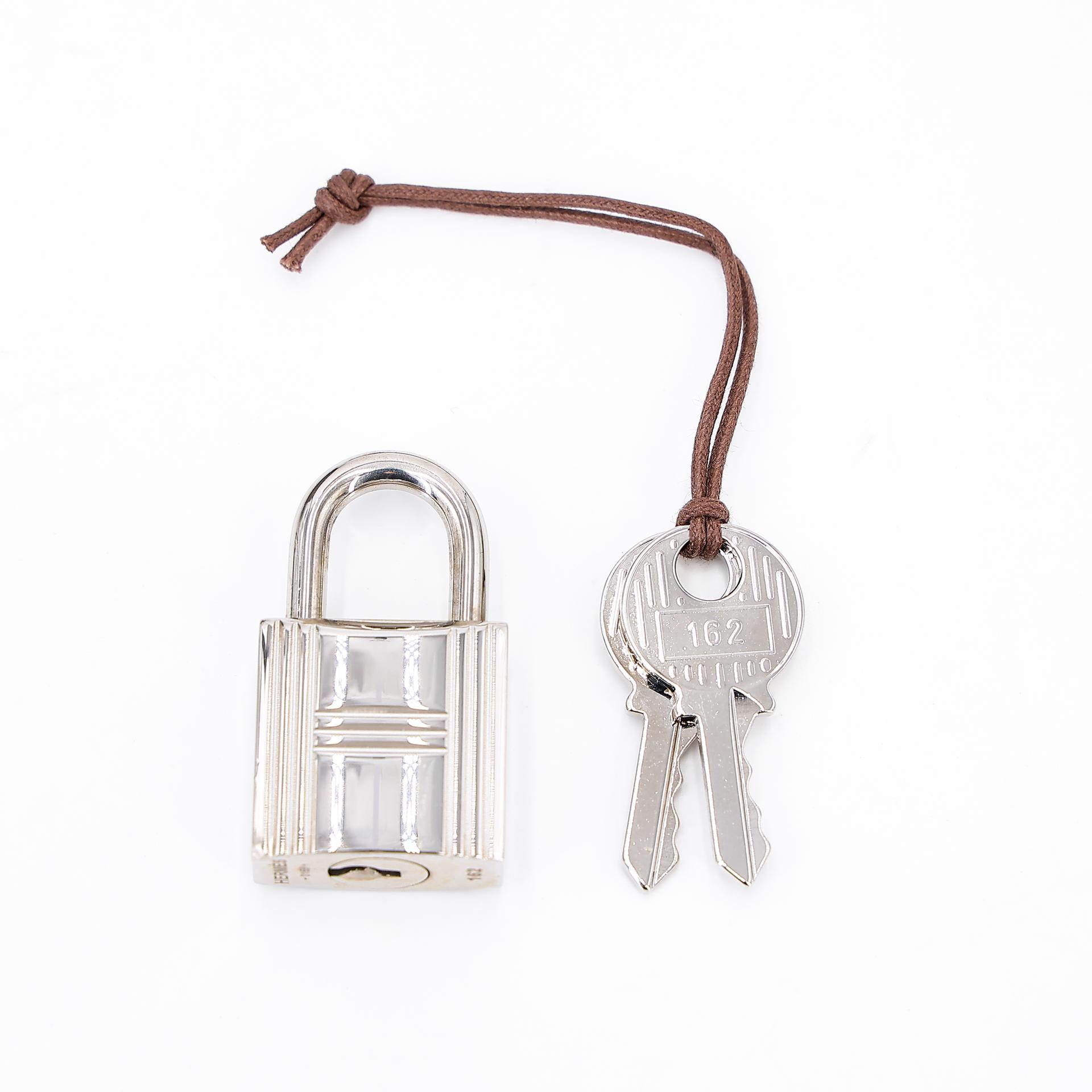 Very Good ( Rank A) HERMÈS Picotin Lock PM Etain (8F) Clemence Palladium hardware Y (2020) - 19