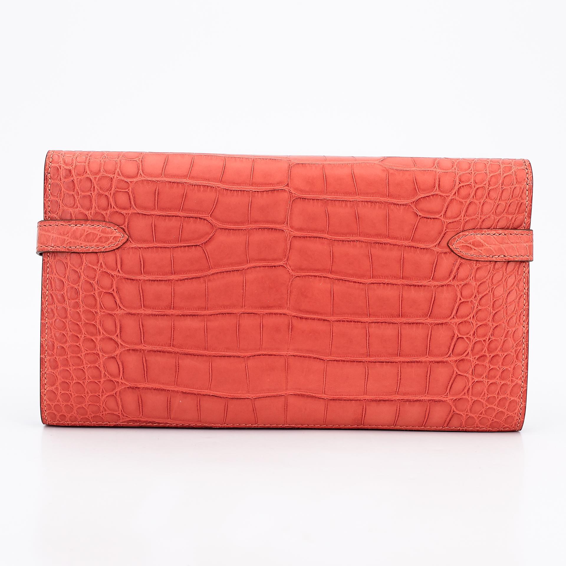 Unused ( Rank NS ) HERMÈS Kelly Wallet Sanguine (9M) Matte Alligator Palladium hardware Square O (2011) - 2