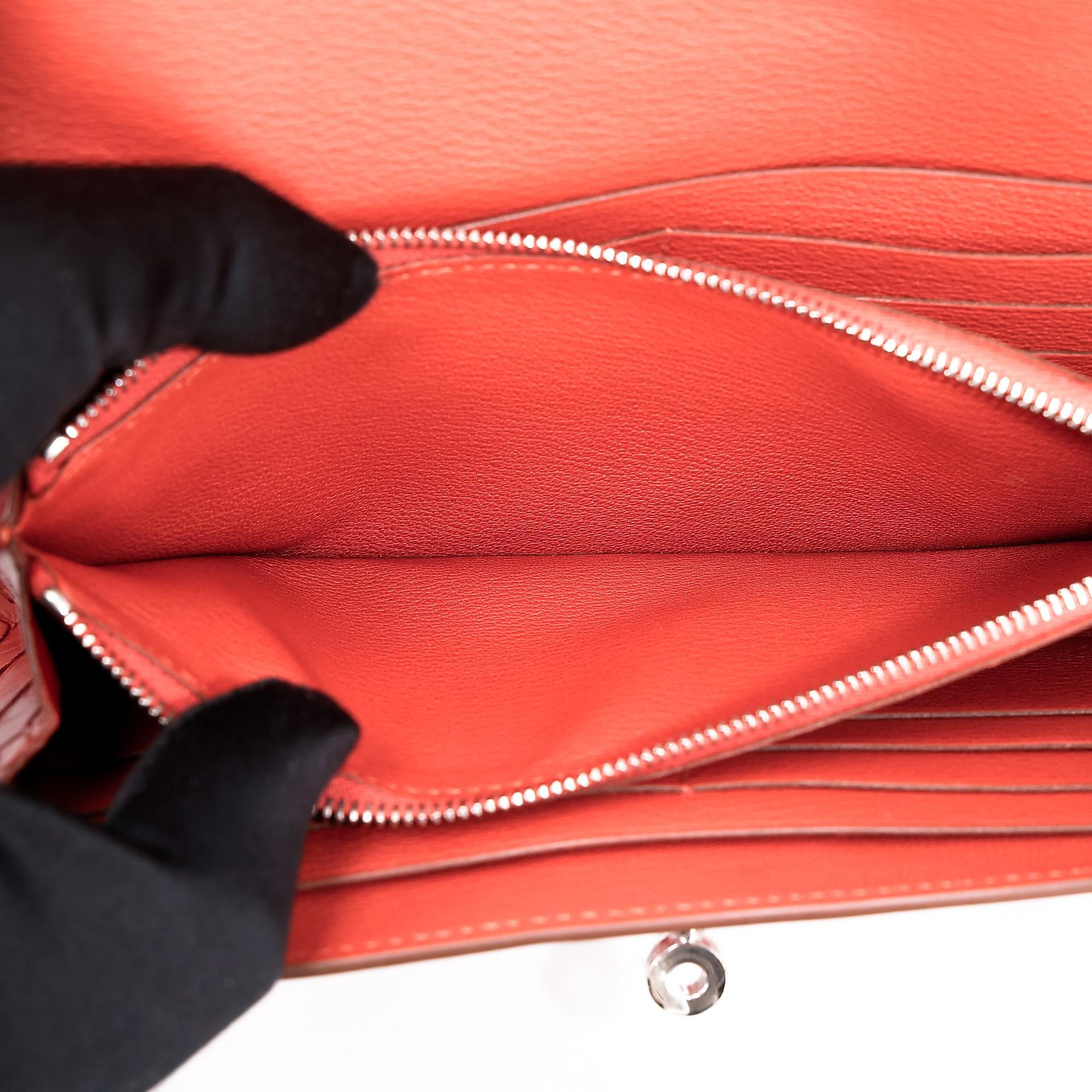 Unused ( Rank NS ) HERMÈS Kelly Wallet Sanguine (9M) Matte Alligator Palladium hardware Square O (2011) - 18