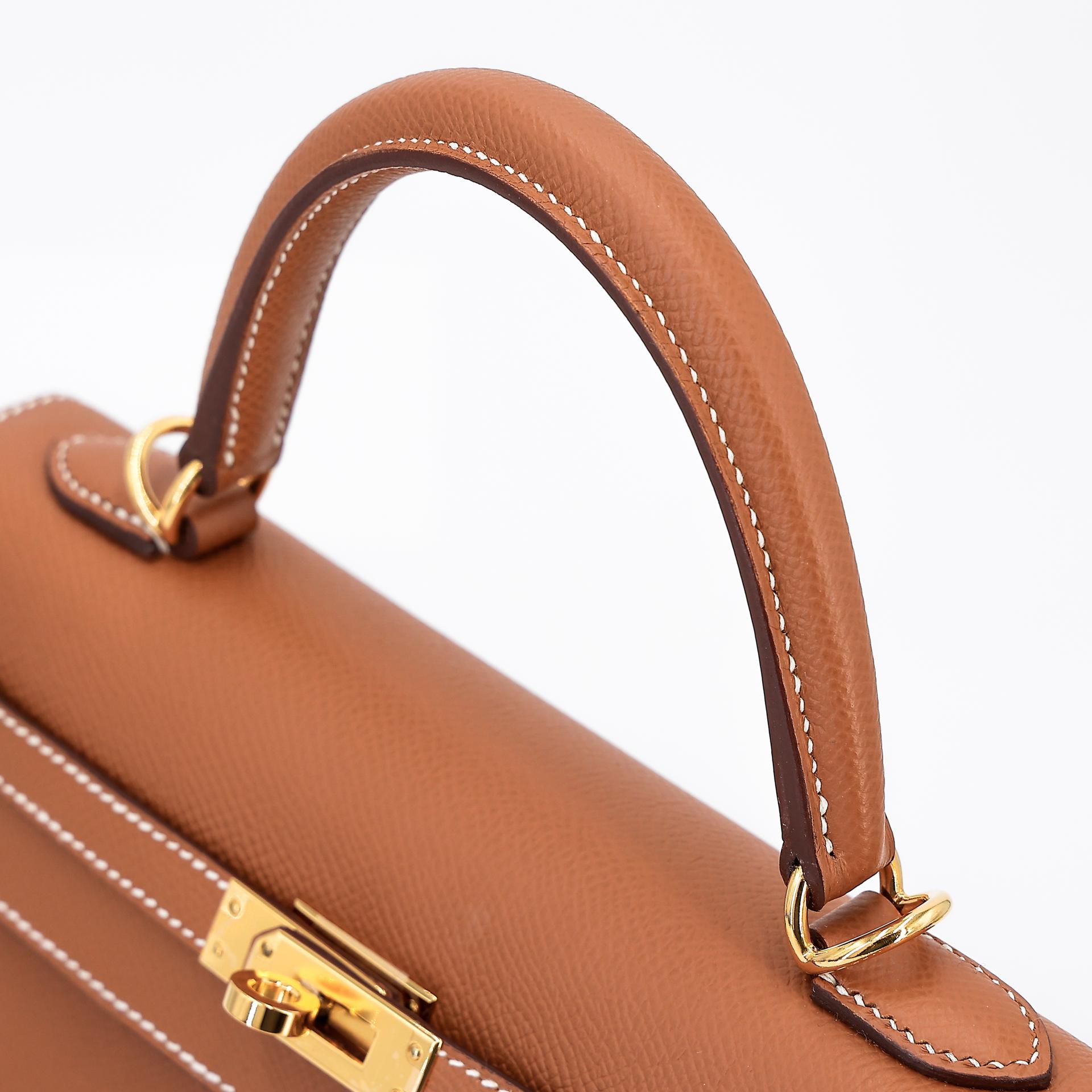 Brand New ( Rank N ) HERMÈS Kelly 25 Sellier Gold (37) Epsom Gold hardware W (2024) - 3
