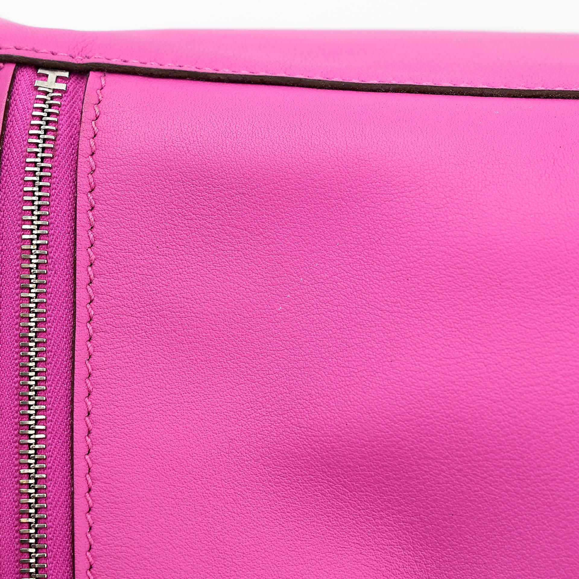 Very Good ( Rank A) HERMÈS Lindy 26 Magnolia (9I) Swift Palladium hardware C (2018) - 20