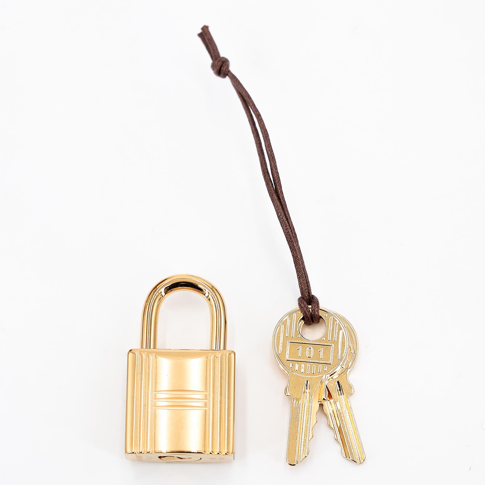 Unused ( Rank NS ) HERMÈS Picotin Lock PM Biscuit (4B) Clemence Gold hardware U (2022) - 15