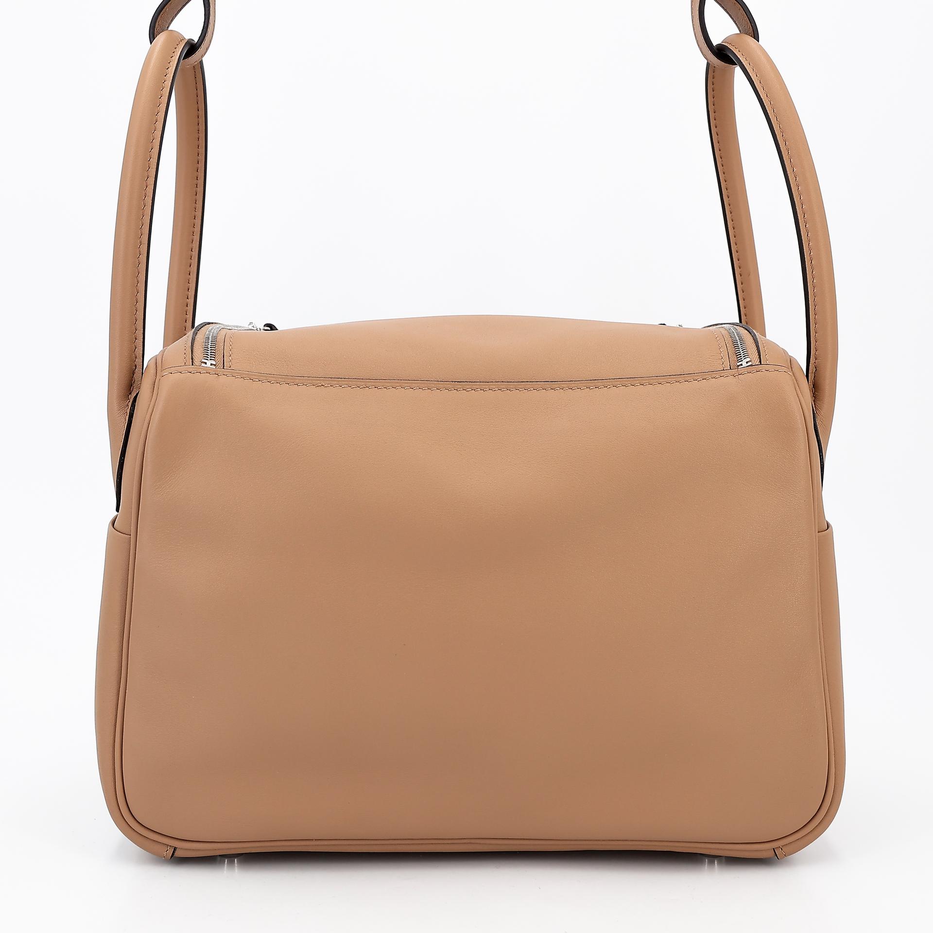 Very Good ( Rank A) HERMÈS Lindy 26 Verso Chai (0M) Mauve Sylvestre (X9) Swift Palladium hardware U (2022) - 2