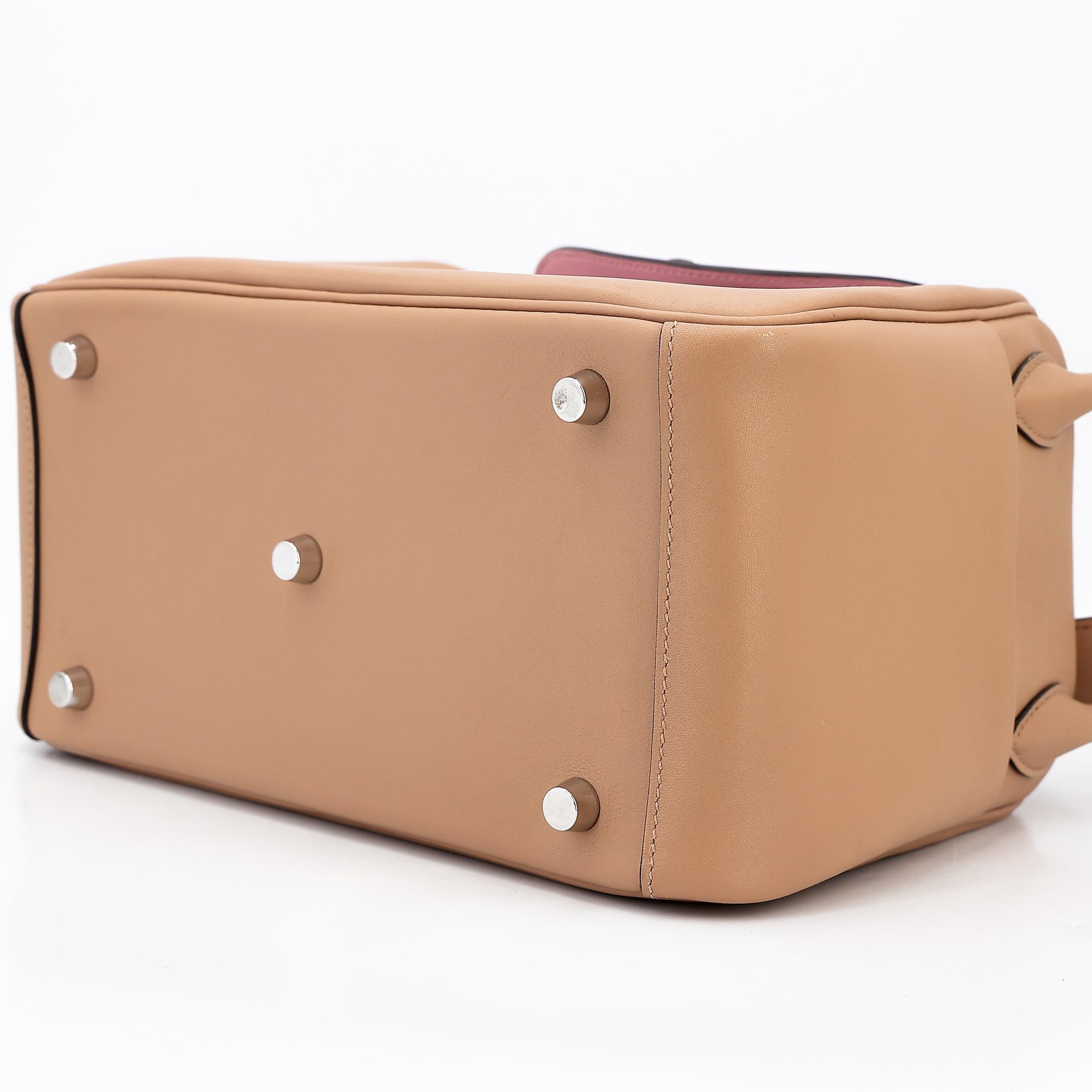 Very Good ( Rank A) HERMÈS Lindy 26 Verso Chai (0M) Mauve Sylvestre (X9) Swift Palladium hardware U (2022) - 4