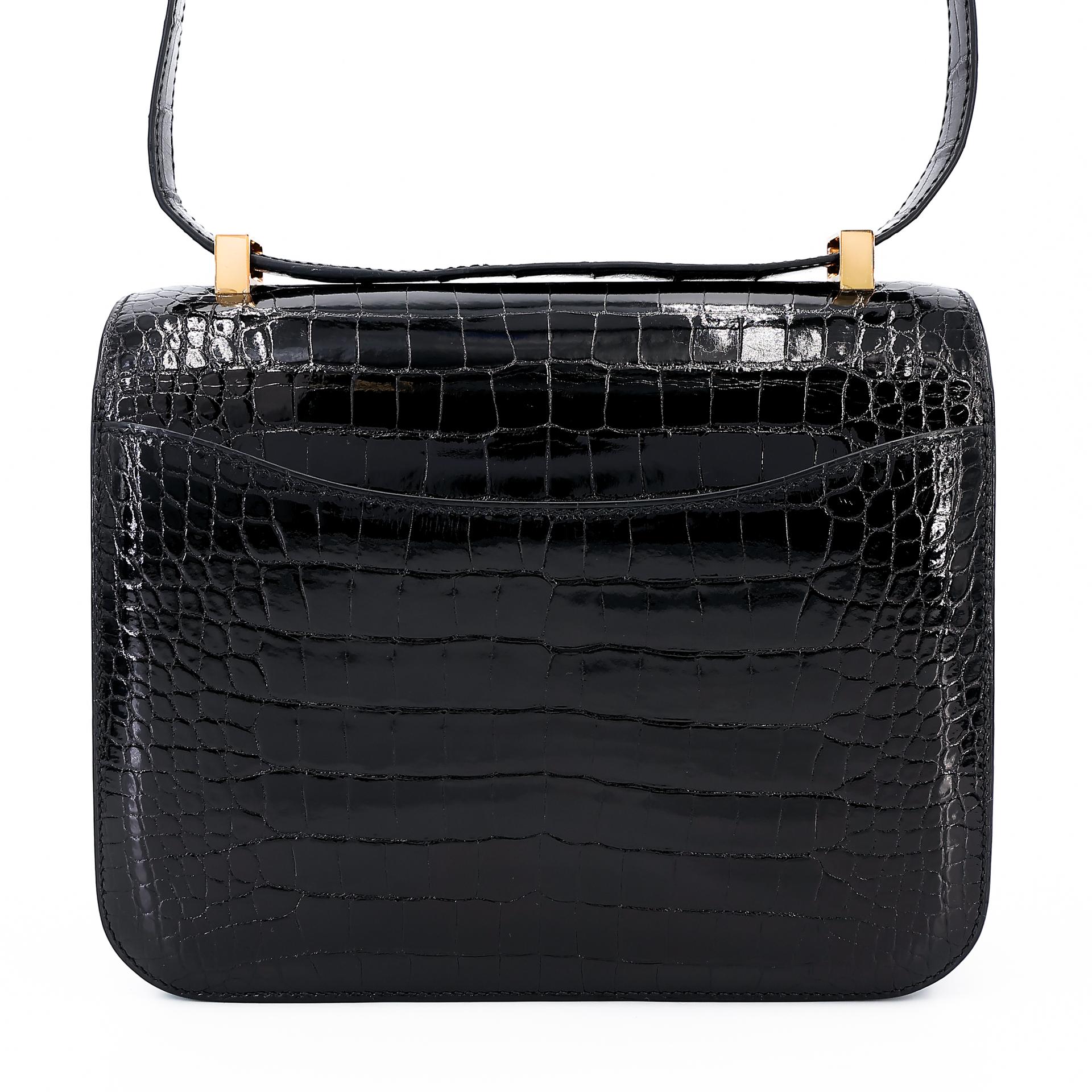 Excellent ( Rank SA ) HERMÈS Constance 24 Black (89) Alligator Rose Gold hardware A (2017) - 2