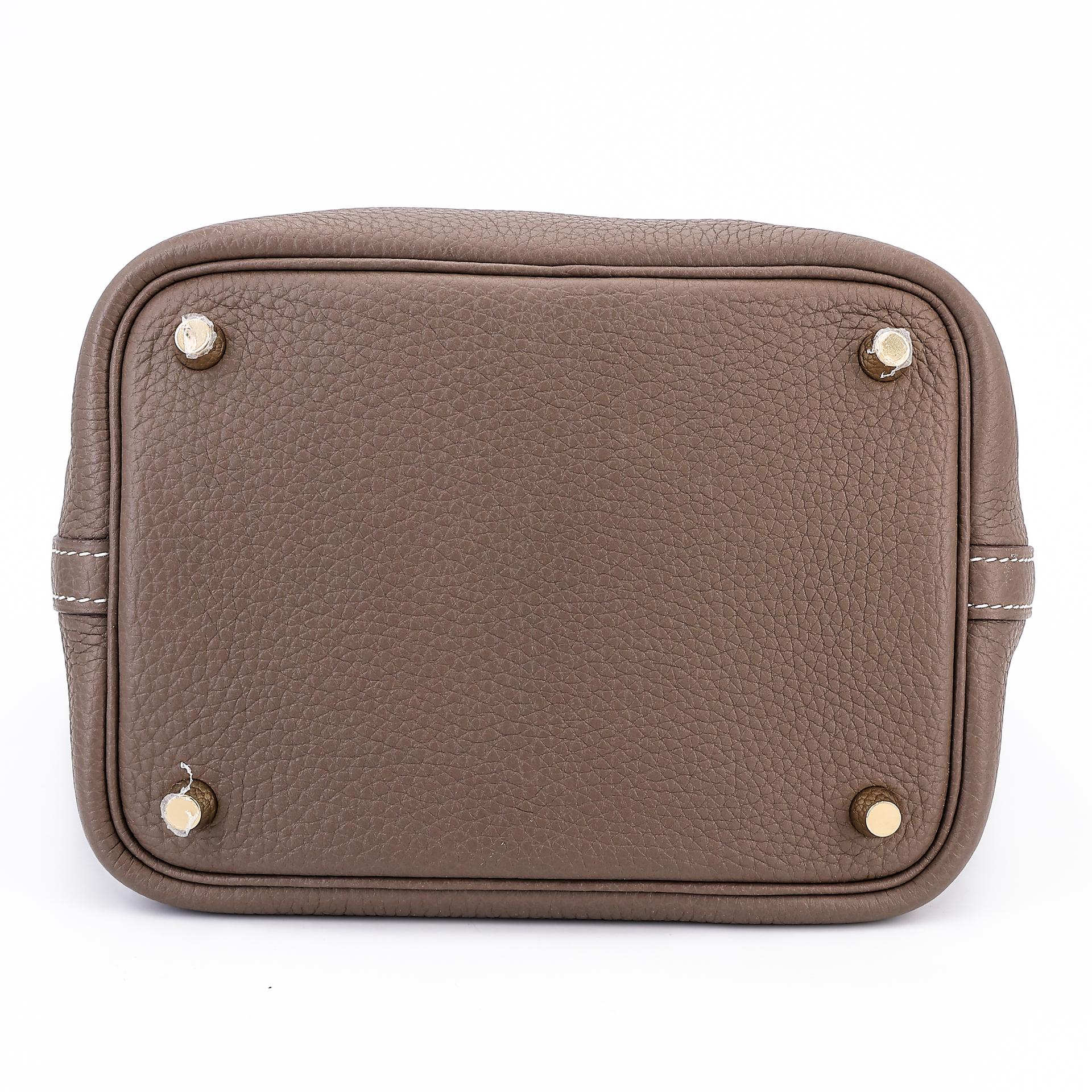 Excellent ( Rank SA ) HERMÈS Picotin Lock PM Etoupe (18) Clemence Gold hardware Y (2020) - 6