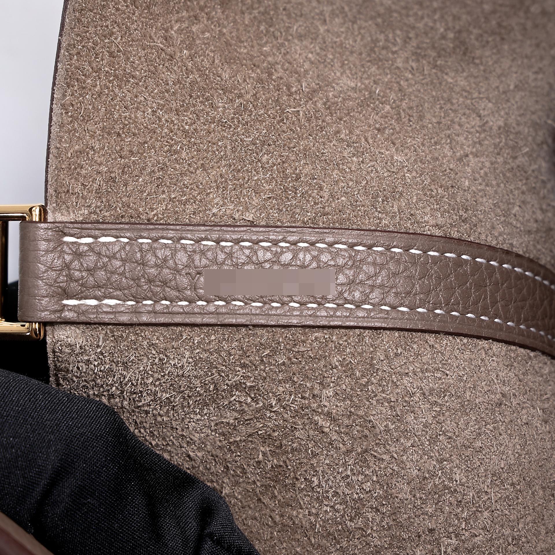 Excellent ( Rank SA ) HERMÈS Picotin Lock PM Etoupe (18) Clemence Gold hardware Y (2020) - 11