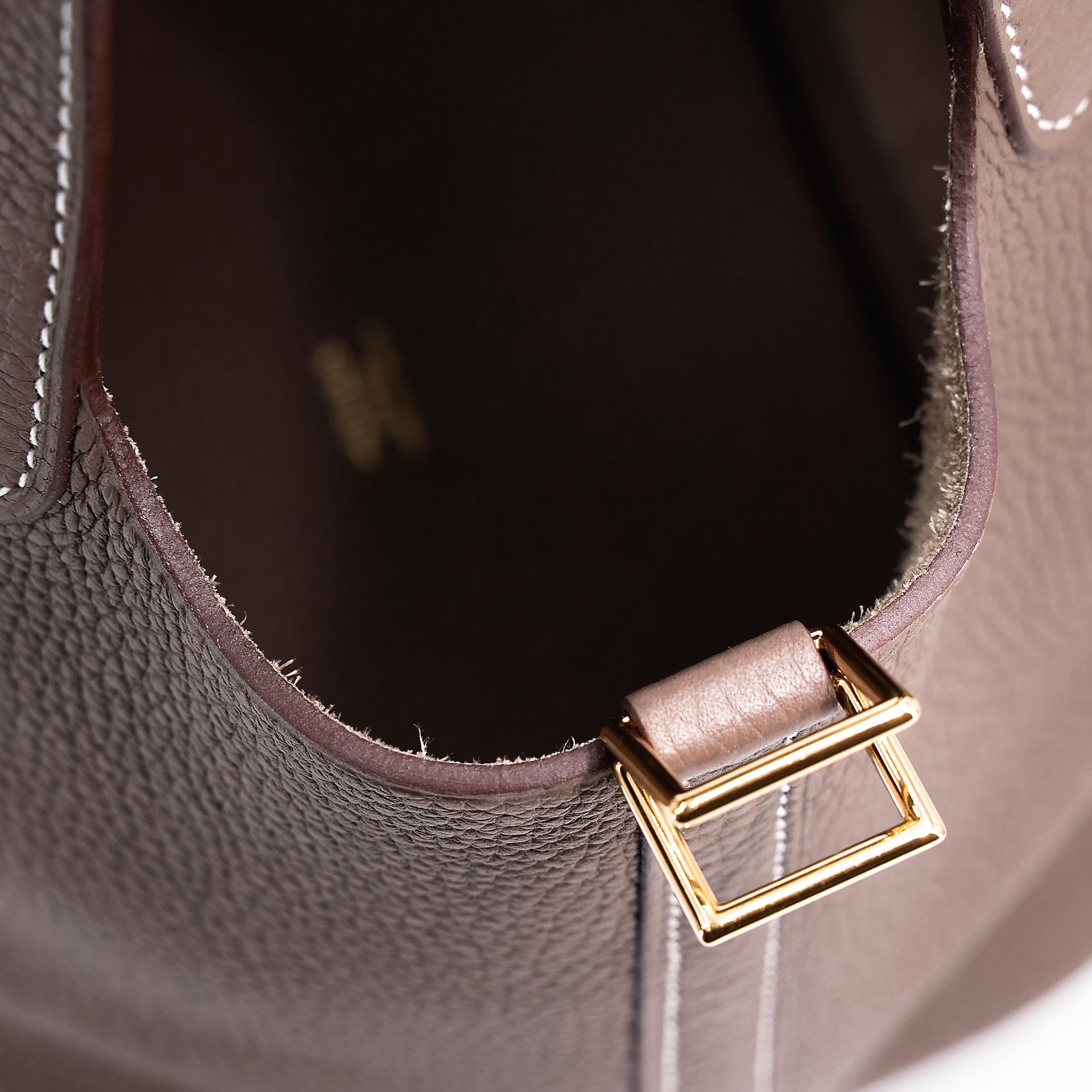Excellent ( Rank SA ) HERMÈS Picotin Lock PM Etoupe (18) Clemence Gold hardware Y (2020) - 12
