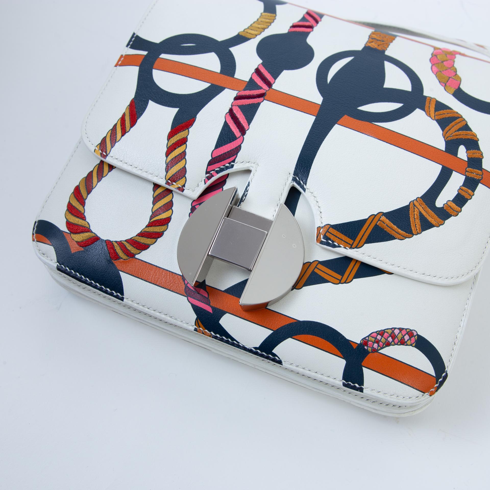 Very Good ( Rank A)  HERMÈS  2002-20 White Evercolor Palladium hardware Y (2020) - 8