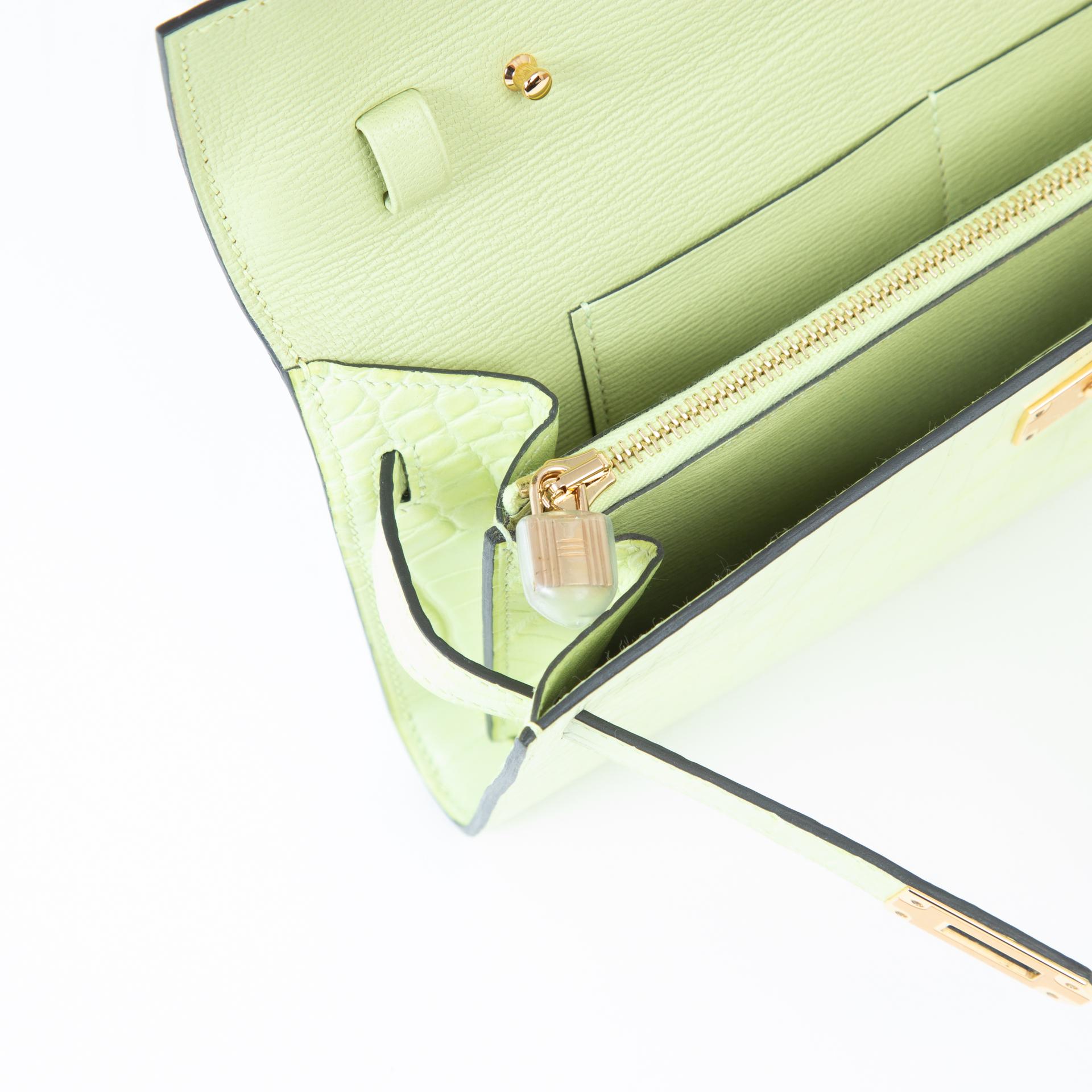 SA超美品 HERMÈS 愛馬仕 Kelly To Go 錢包 R9 嫩芽綠 Jaune Bourgeon □ 短吻鱷 霧面 金扣 Z刻 2021年 - 11