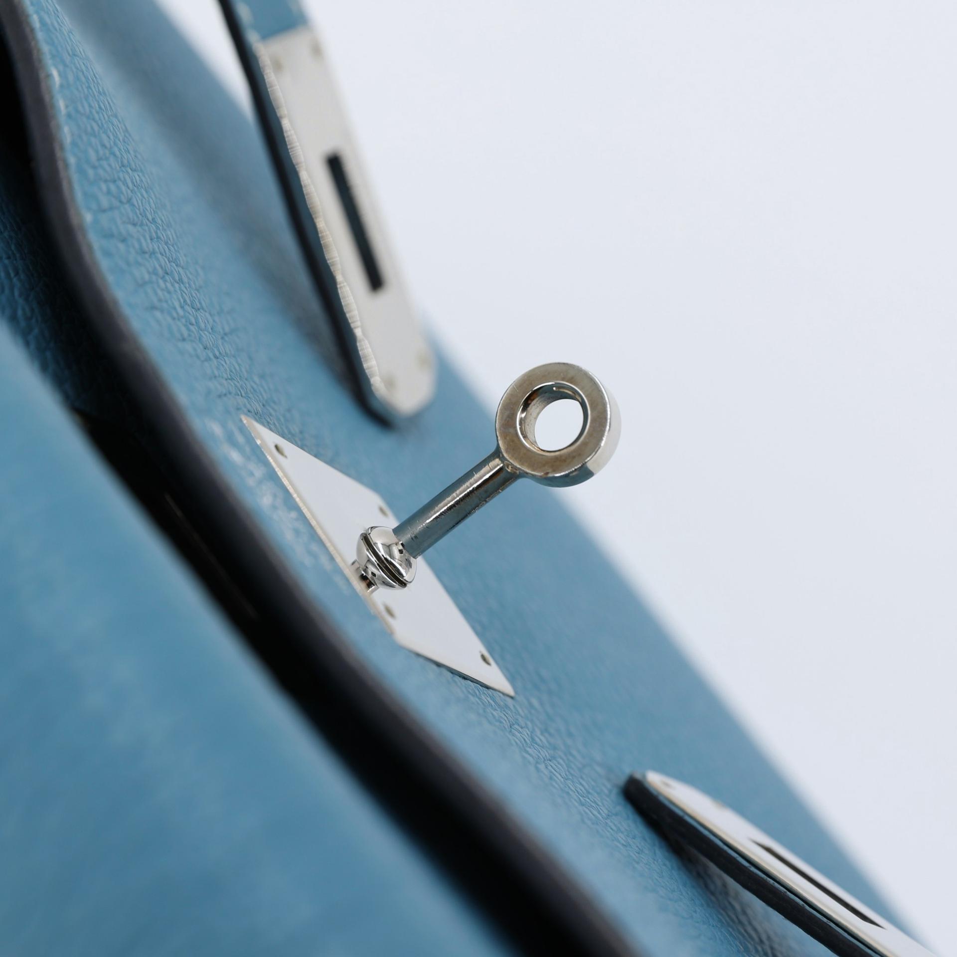Very Good ( Rank A) HERMÈS Kelly 35 Bleu Jean (75) Togo Palladium hardware Square N (2010) - 13